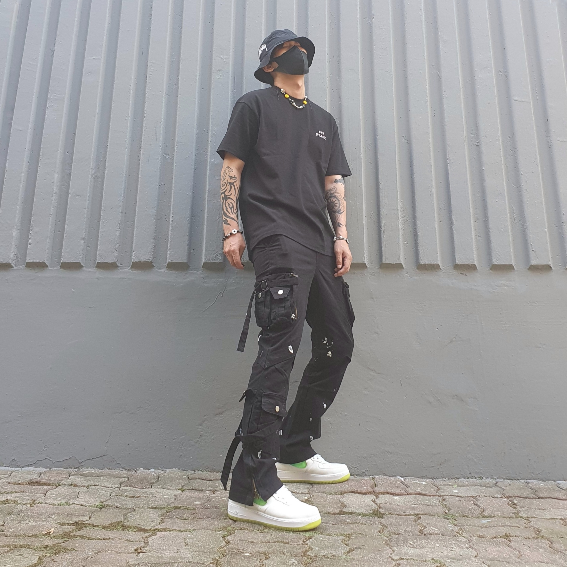 Nike x Stussy Bucket Hat Black, Nike Air Force 1 Low Jelly Swoosh White 착용 스타일