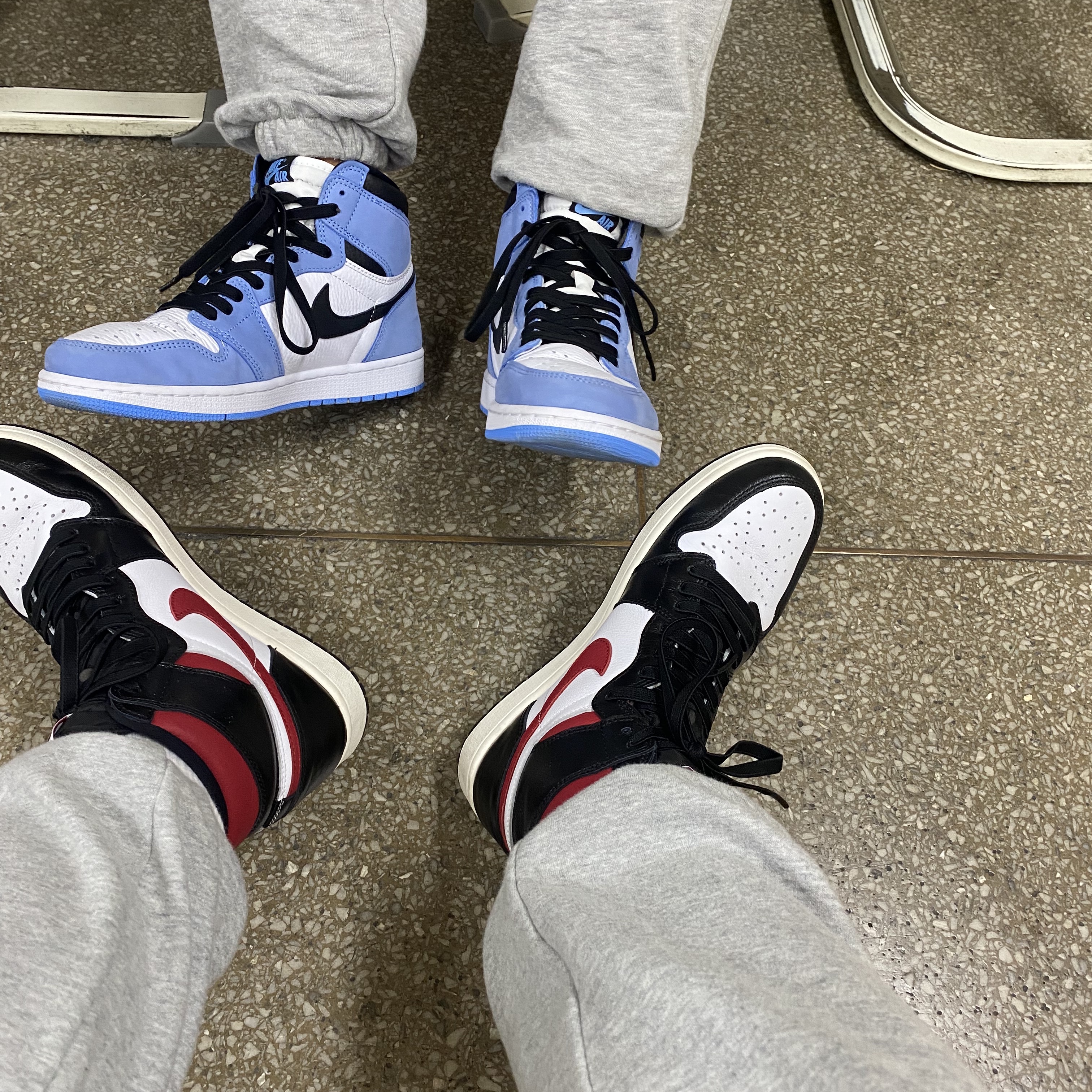 Jordan 1 Retro High OG Gym Red, Jordan 1 Retro High OG University Blue 착용 스타일
