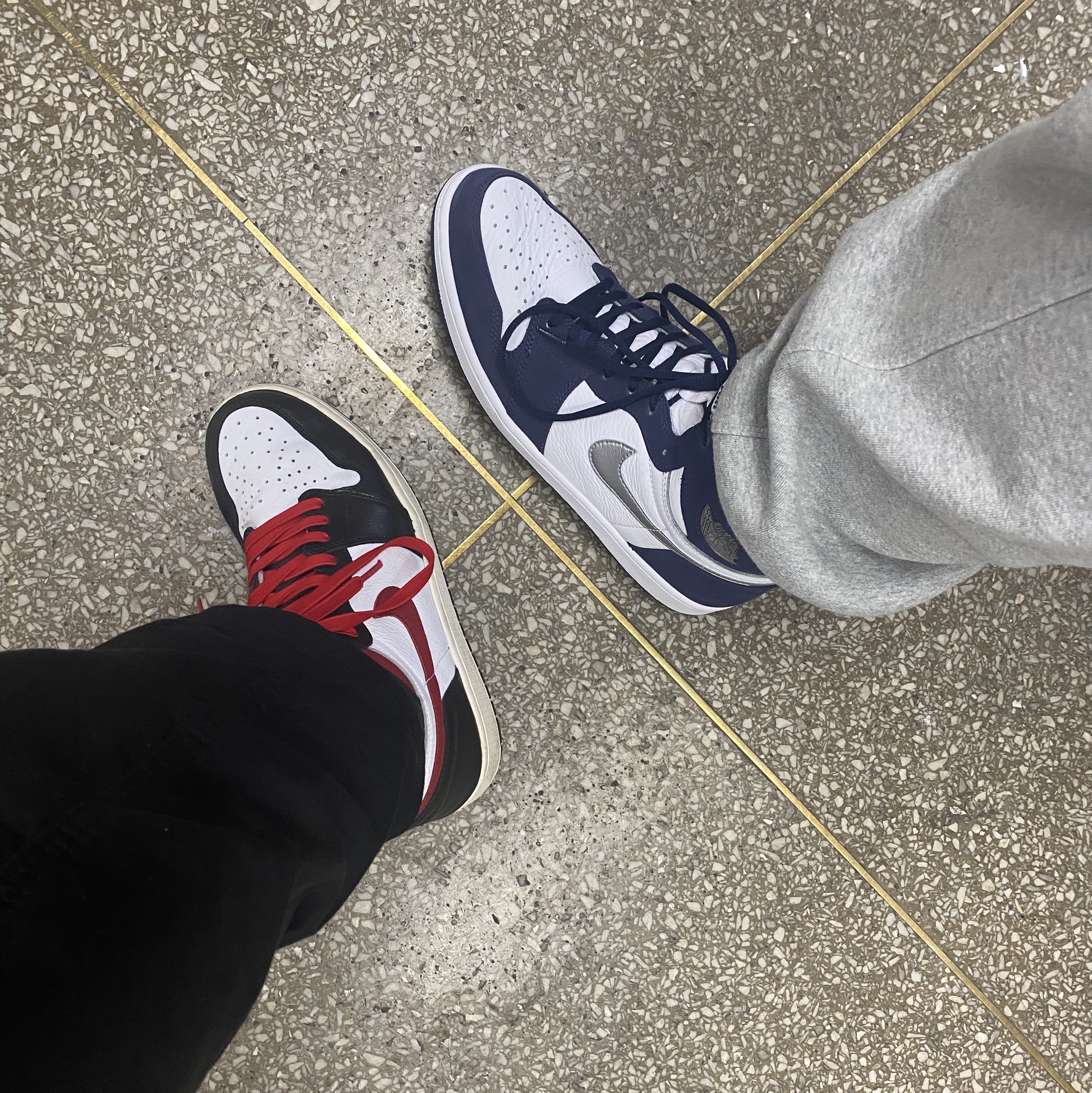 Jordan 1 Retro High OG Gym Red, Jordan 1 Retro High OG CO.JP Midnight Navy 착용 스타일