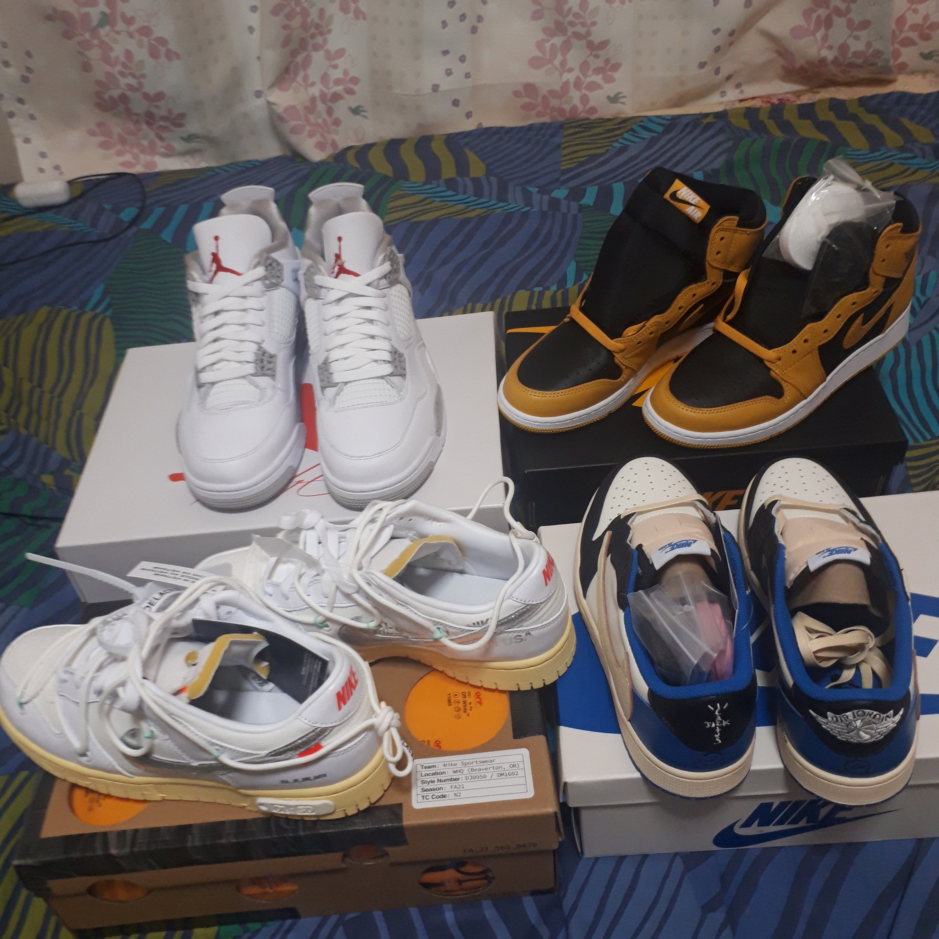 Jordan 1 Retro High OG Pollen, Nike x Off-White Dunk Low The 50 - Lot 1 착용 스타일 - 3