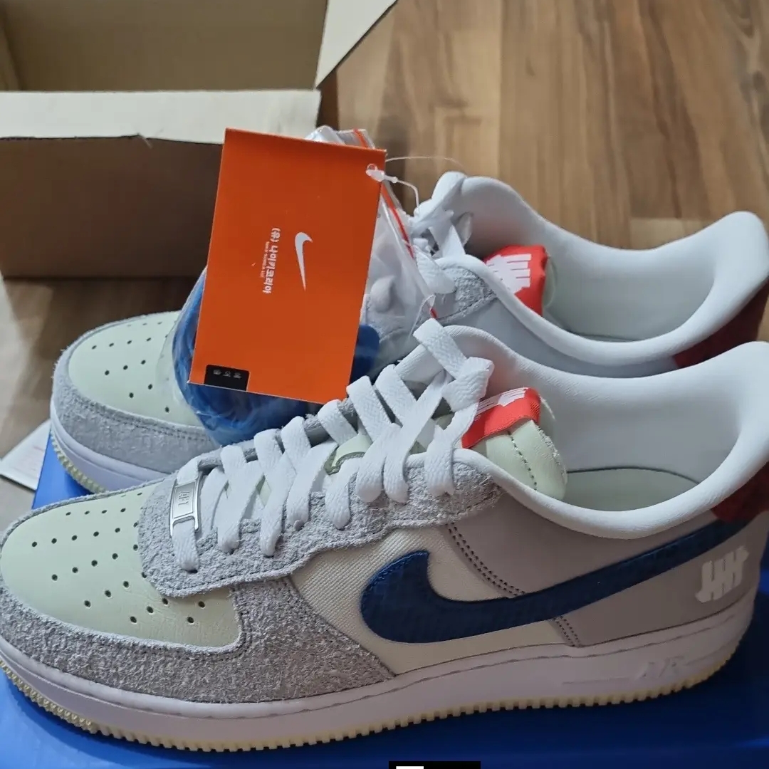 (GS) Jordan 1 Retro High OG Pollen, Nike x Undefeated Air Force 1 Low SP 5 On It 착용 스타일 - 3