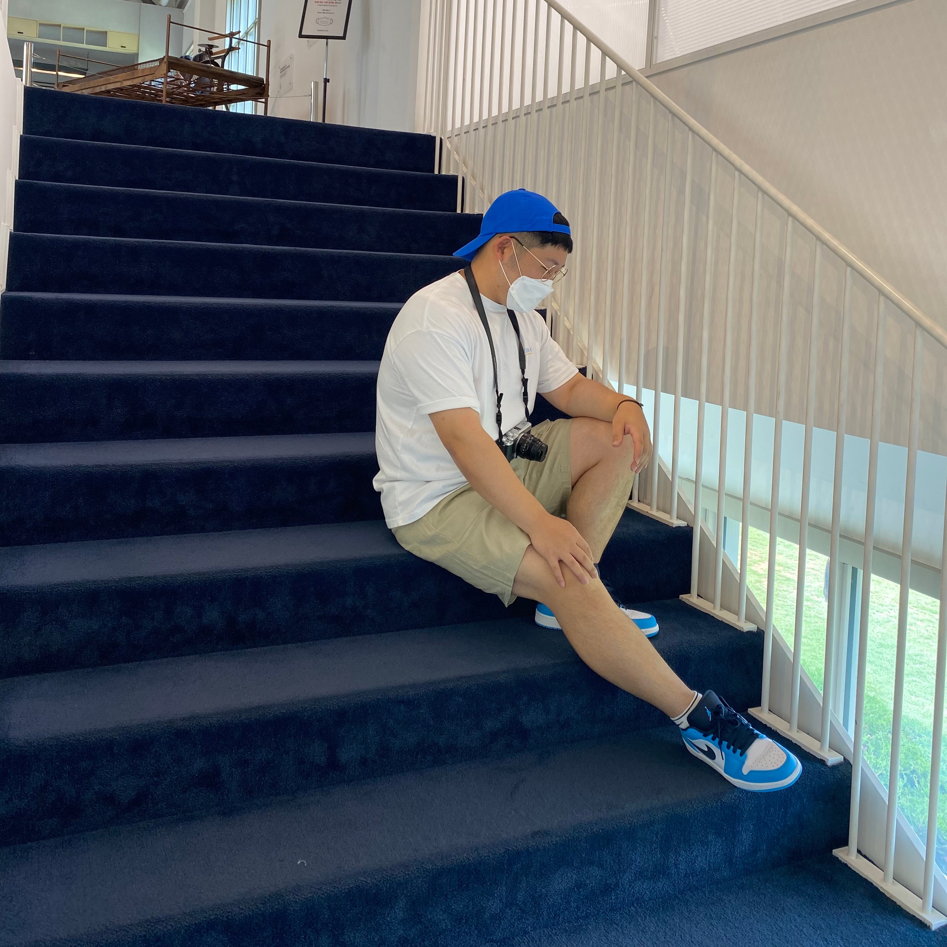 Jordan 1 Low Dark Powder Blue 착용 스타일 - 2