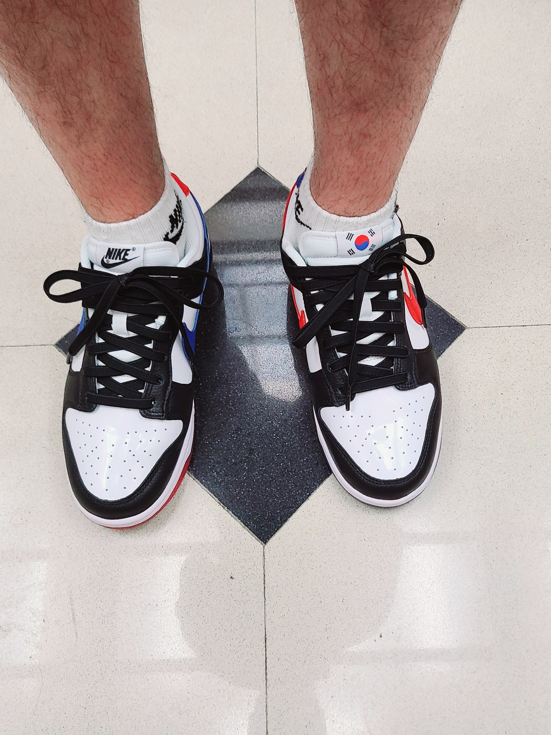 Nike Dunk Low SE Seoul 착용 스타일 - 2