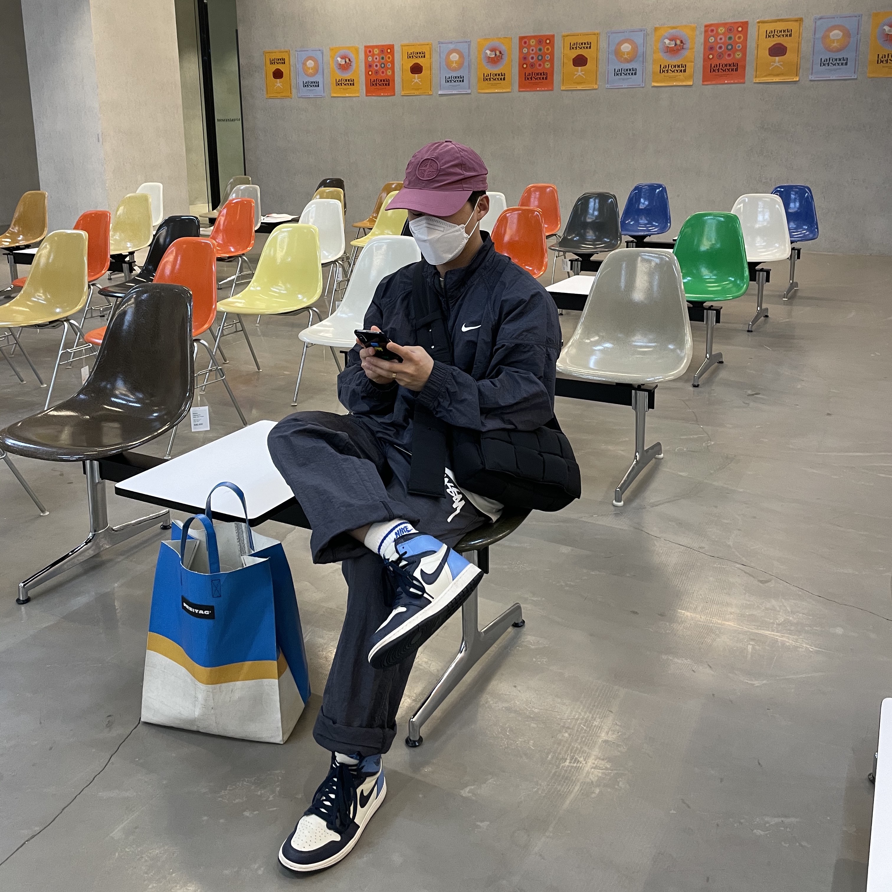 Nike x Stussy Windrunner Jacket Off Noir, Nike x Stussy Beach Pants Off Noir 착용 스타일 - 1