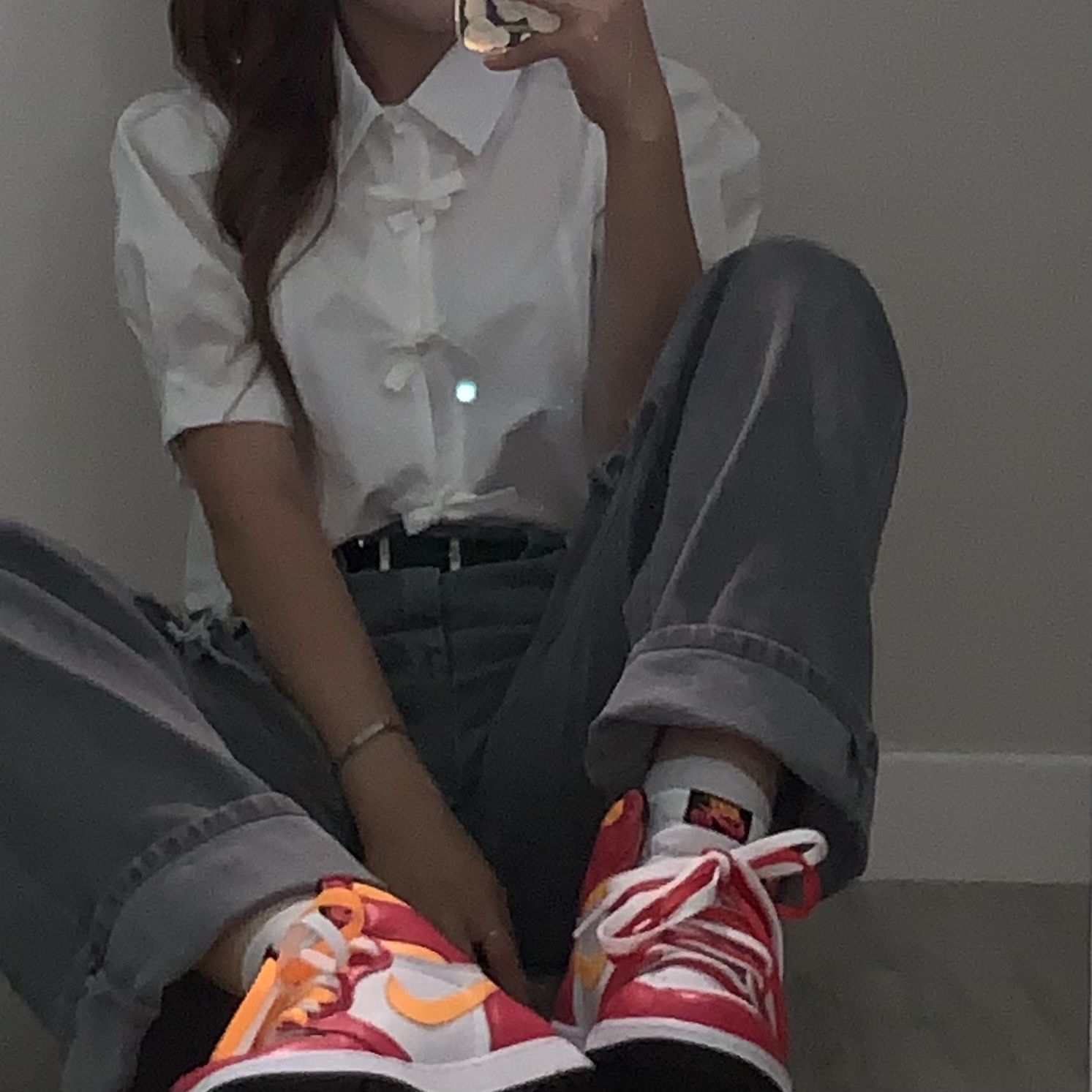 Jordan 1 Retro High OG Light Fusion Red 착용 스타일