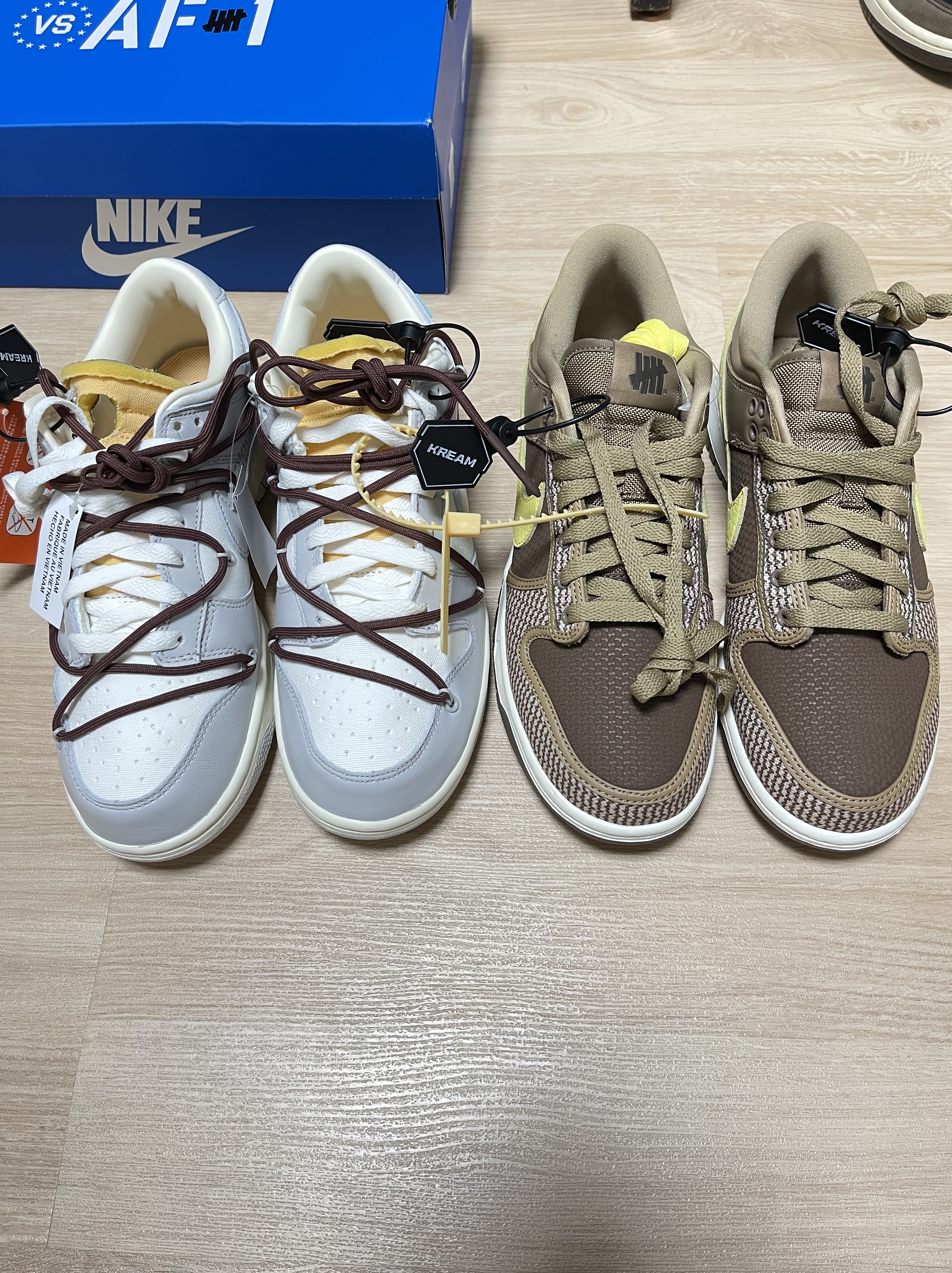 Nike x Undefeated Dunk Low SP Canteen, Essentials Sweatshorts Heather Oatmeal - 21SS 착용 스타일 - 3