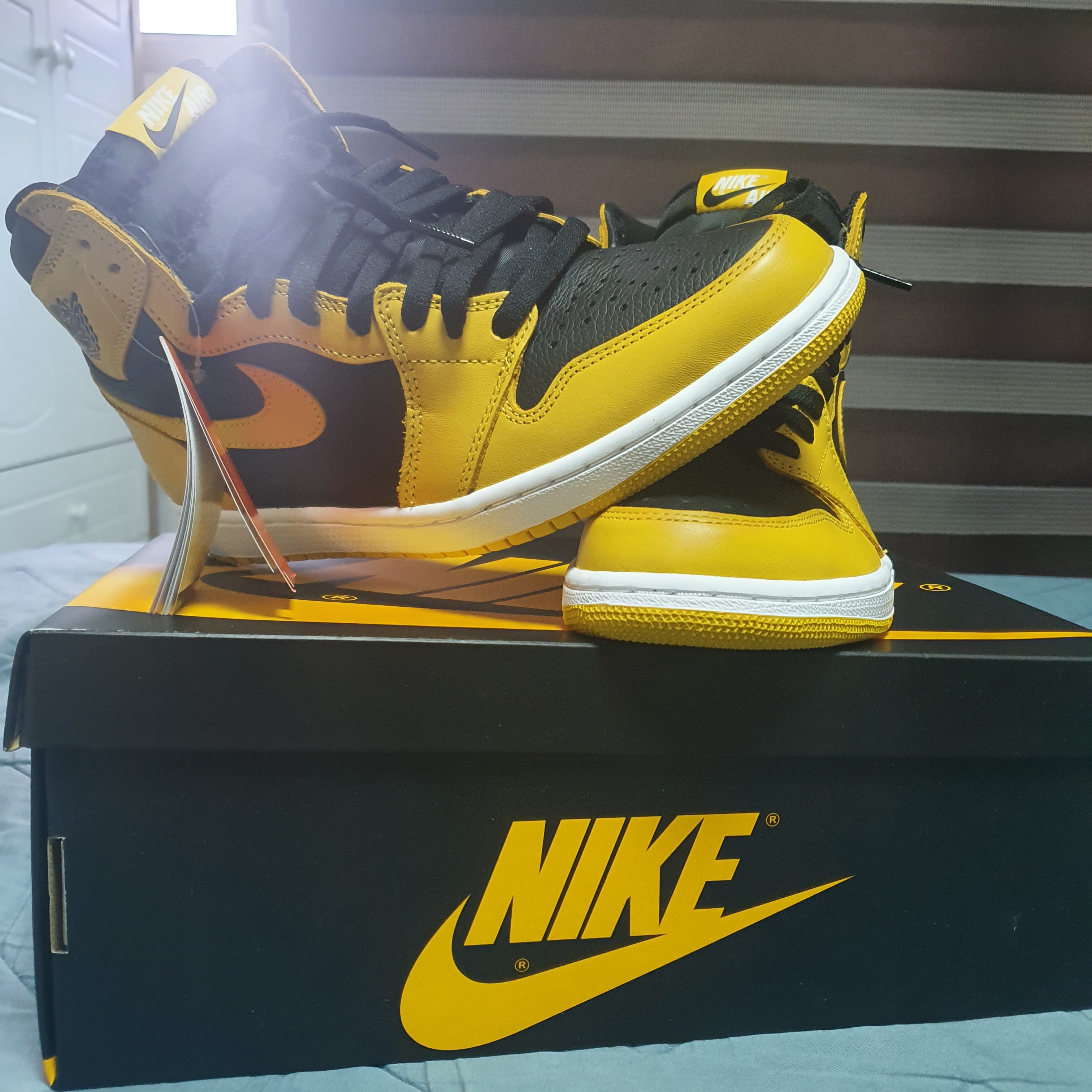Jordan 1 Retro High OG Pollen 착용 스타일