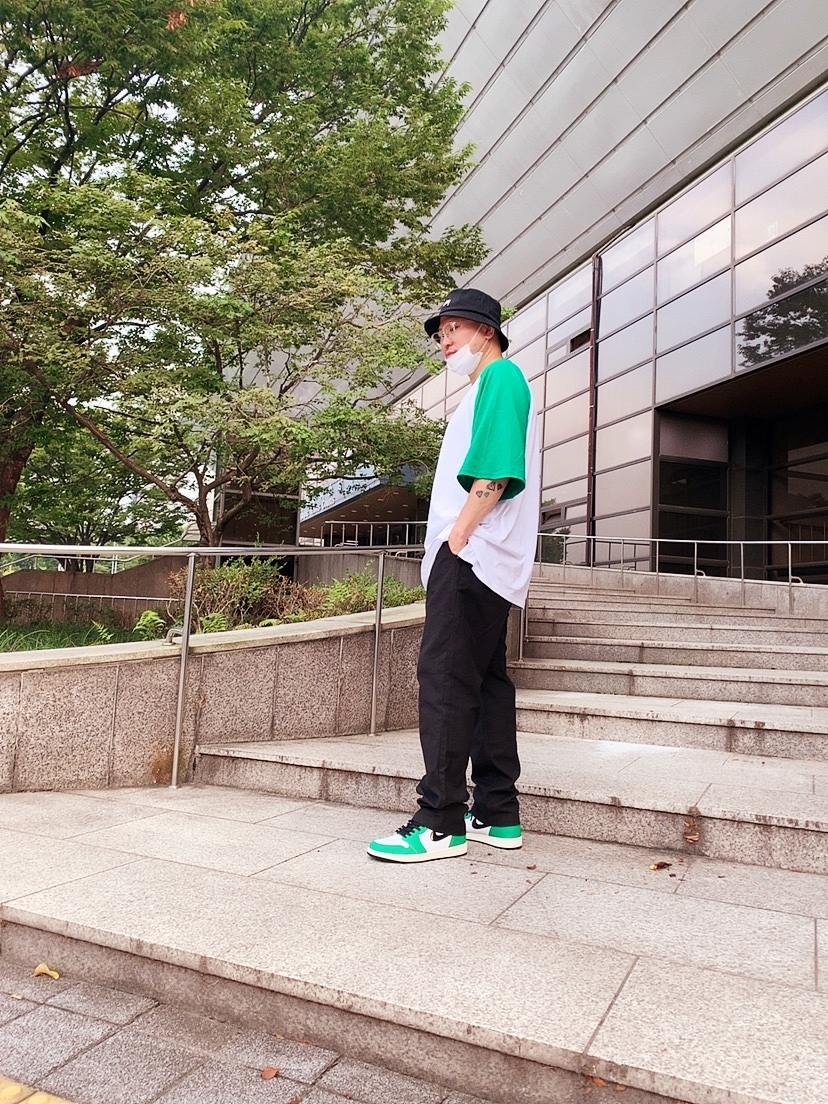 (W) Jordan 1 Retro High OG Lucky Green 착용 스타일 - 1