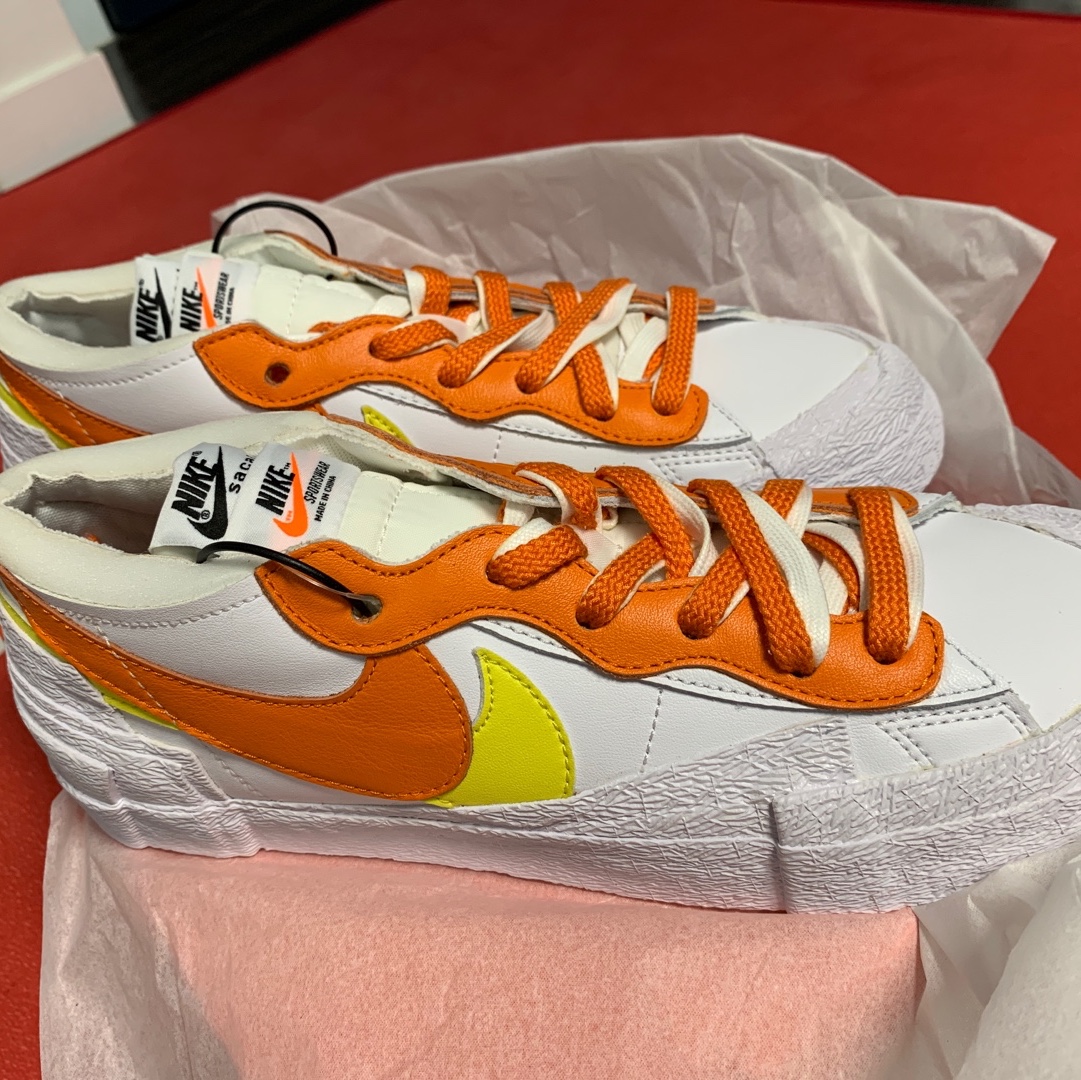 Nike x Sacai Blazer Low Magma Orange 착용 스타일