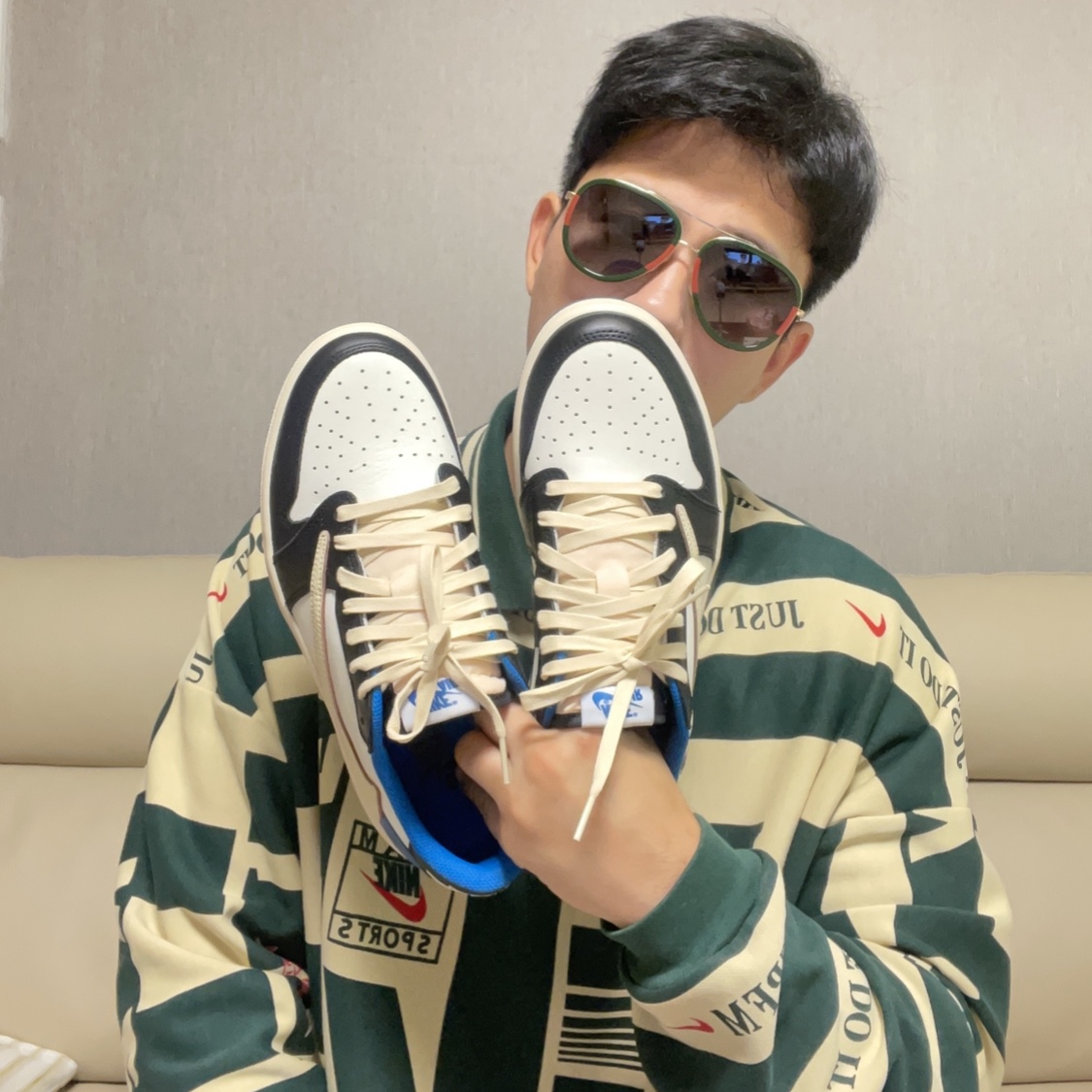 Jordan 1 x Travis Scott x Fragment Retro Low OG SP Military Blue, Nike x Cactus Plant Flea Market Long Sleeve Polo Natural - US/EU 착용 스타일