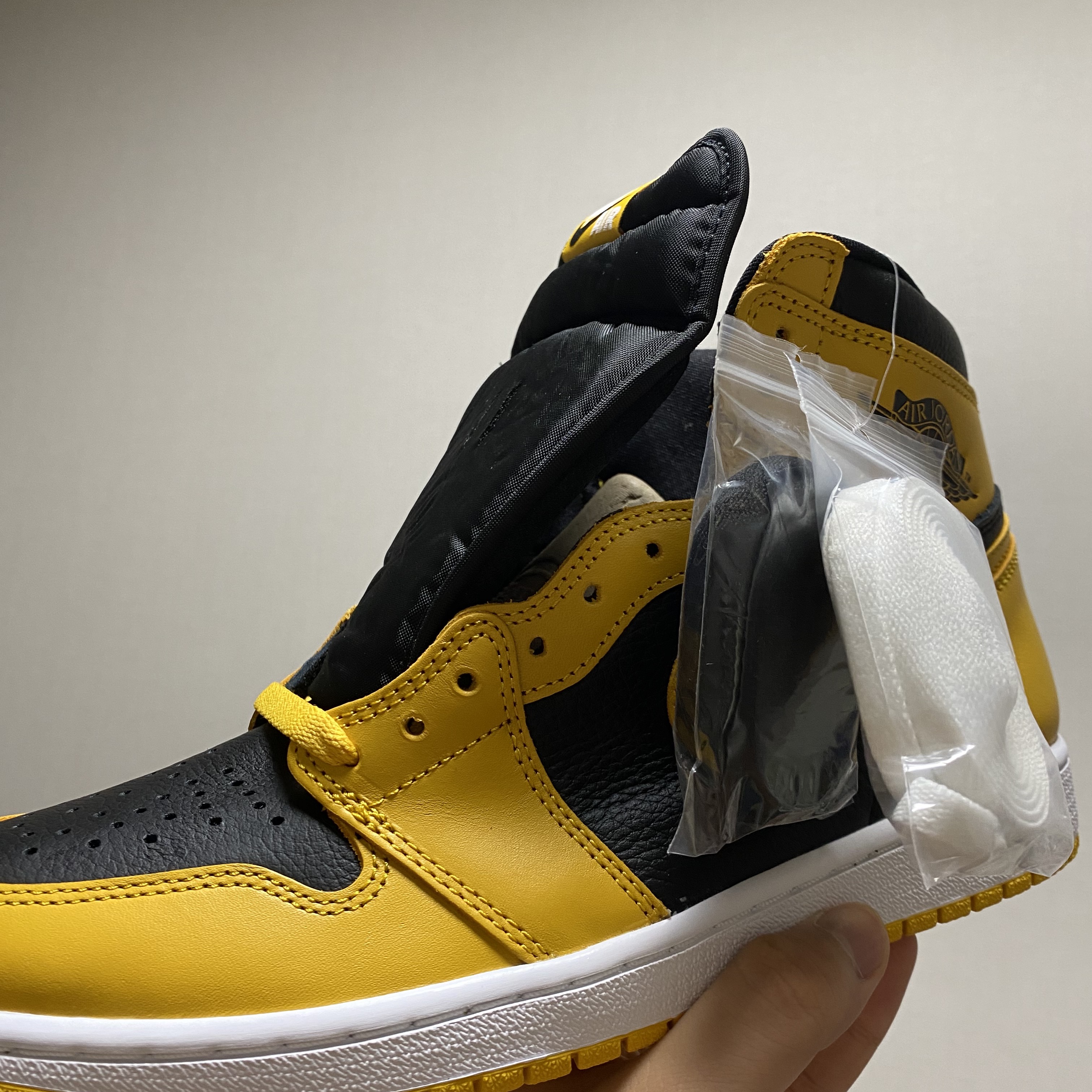 Jordan 1 Retro High OG Pollen 착용 스타일 - 2