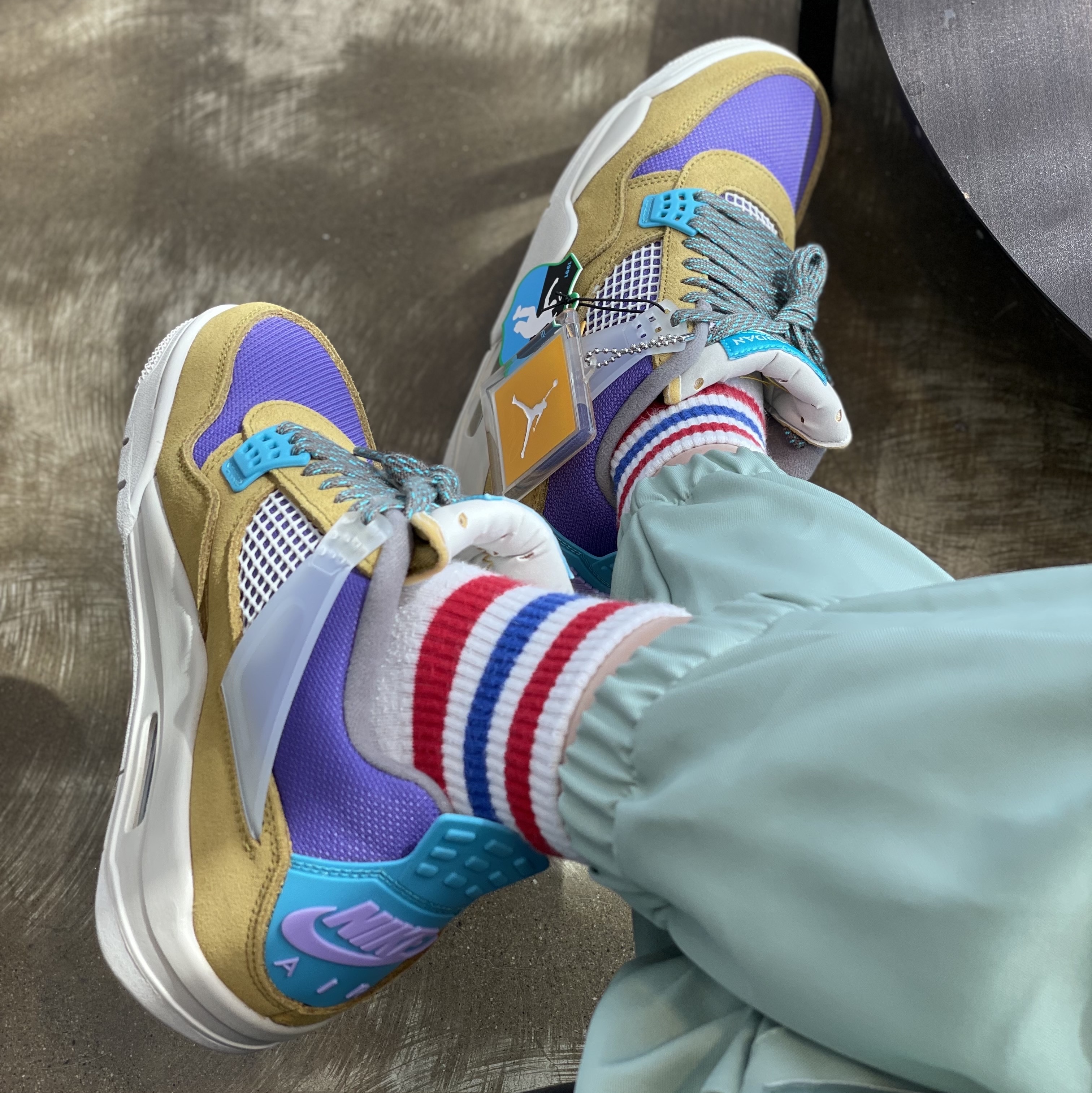 Jordan 4 x Union Retro SP Desert Moss 착용 스타일 - 3