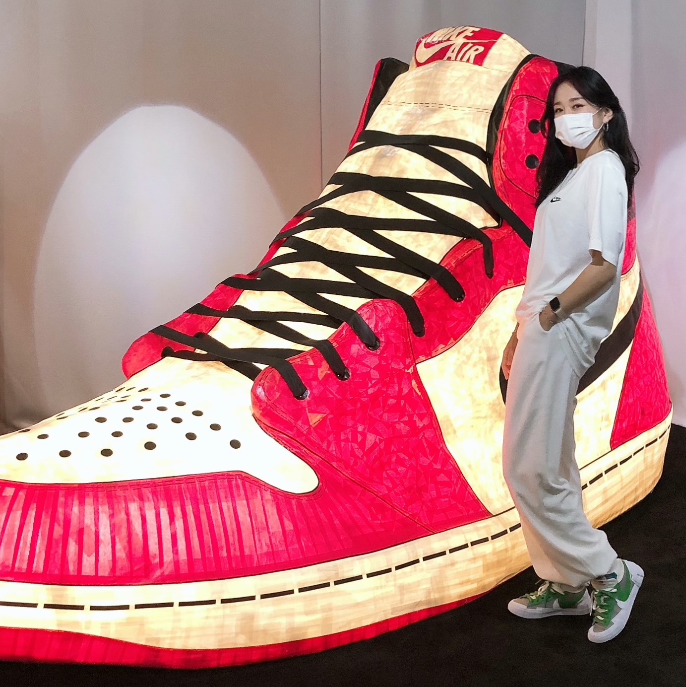 Jordan 1 Retro High OG Chicago 2015, Nike x Sacai Blazer Low Classic Green 착용 스타일