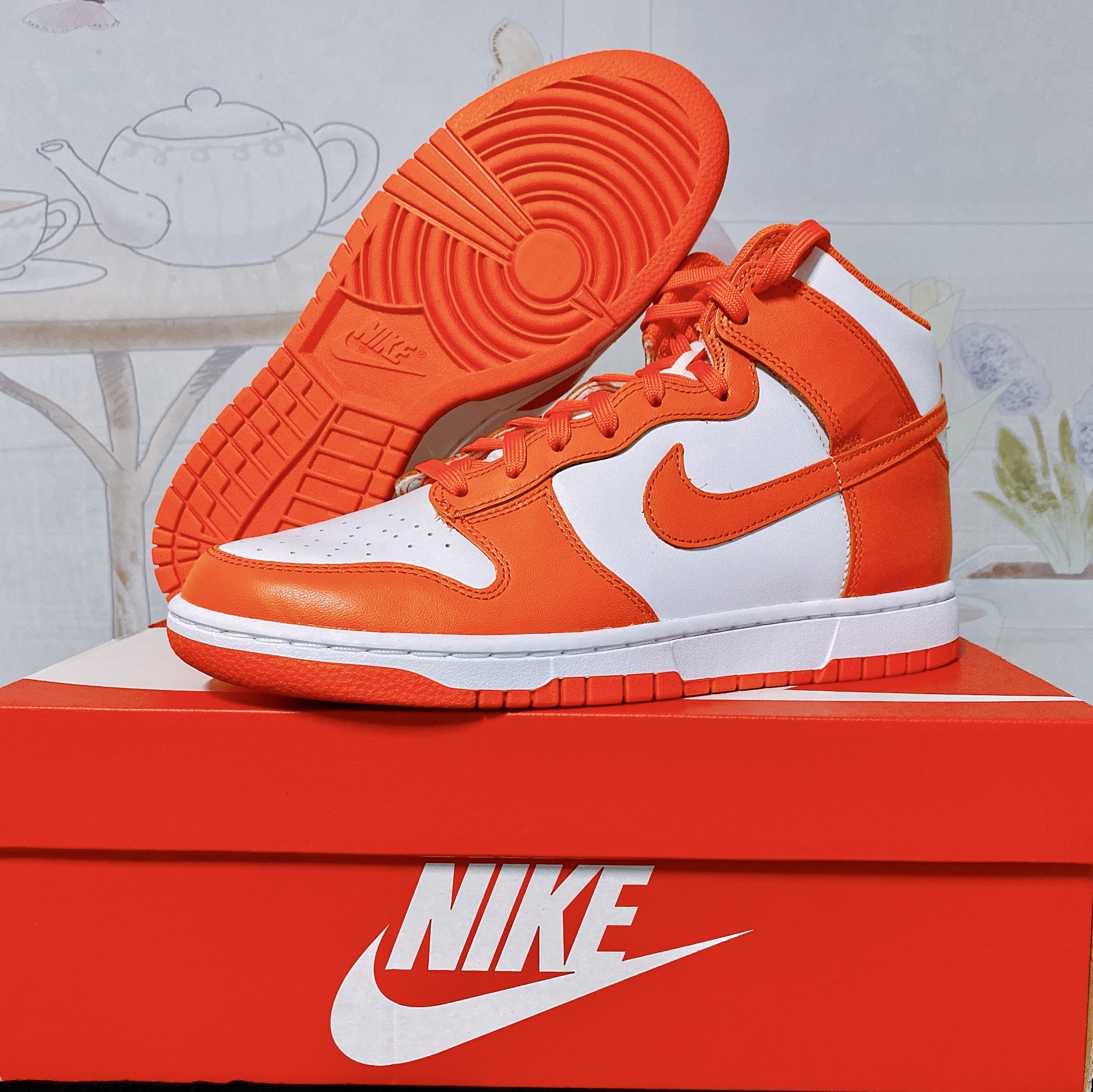 Nike Dunk High Retro Orange Blaze 착용 스타일