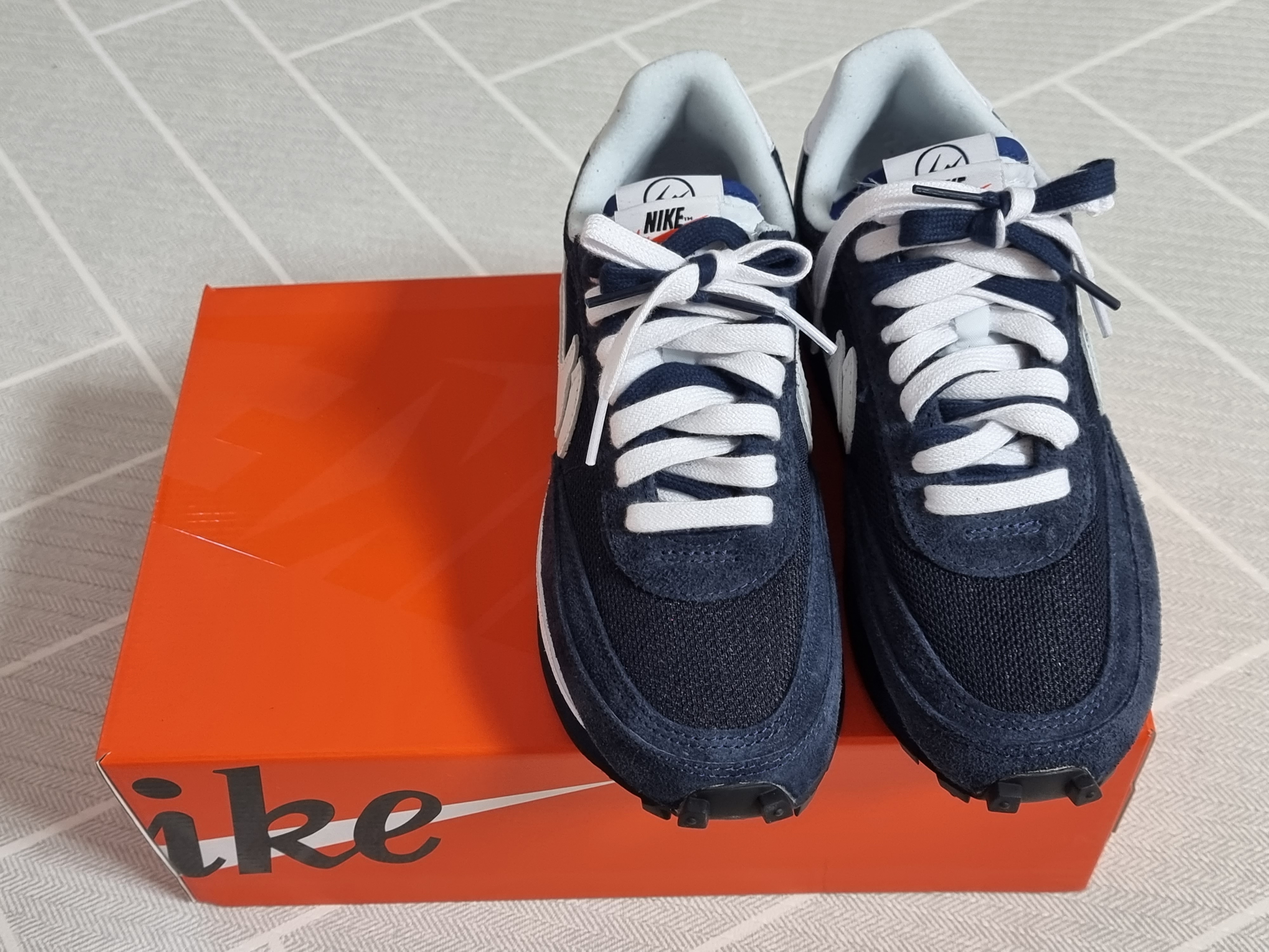 Nike x Sacai x Fragment LDWaffle Blackened Blue 착용 스타일 - 1