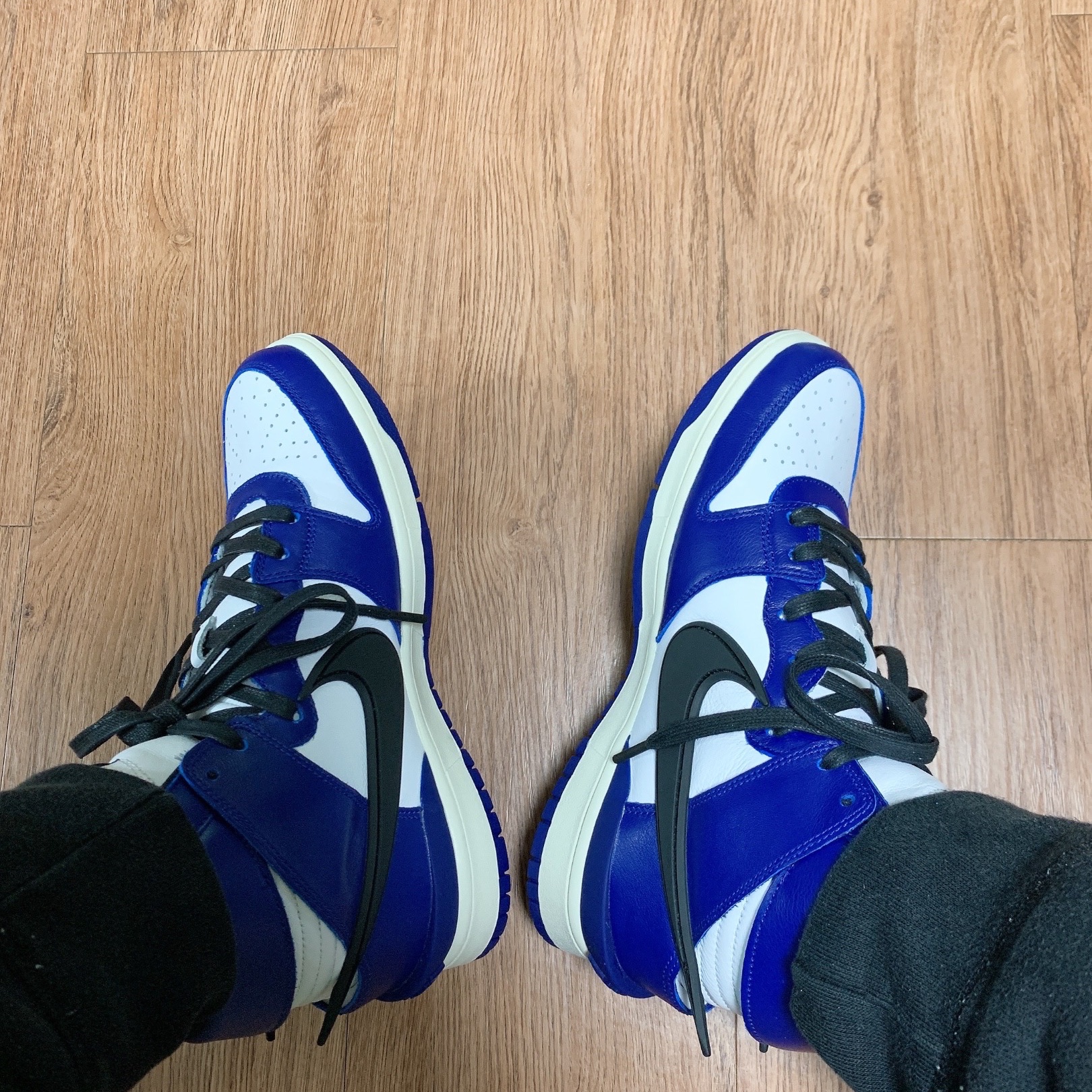 Nike x Ambush Dunk High Deep Royal Blue 착용 스타일 - 2
