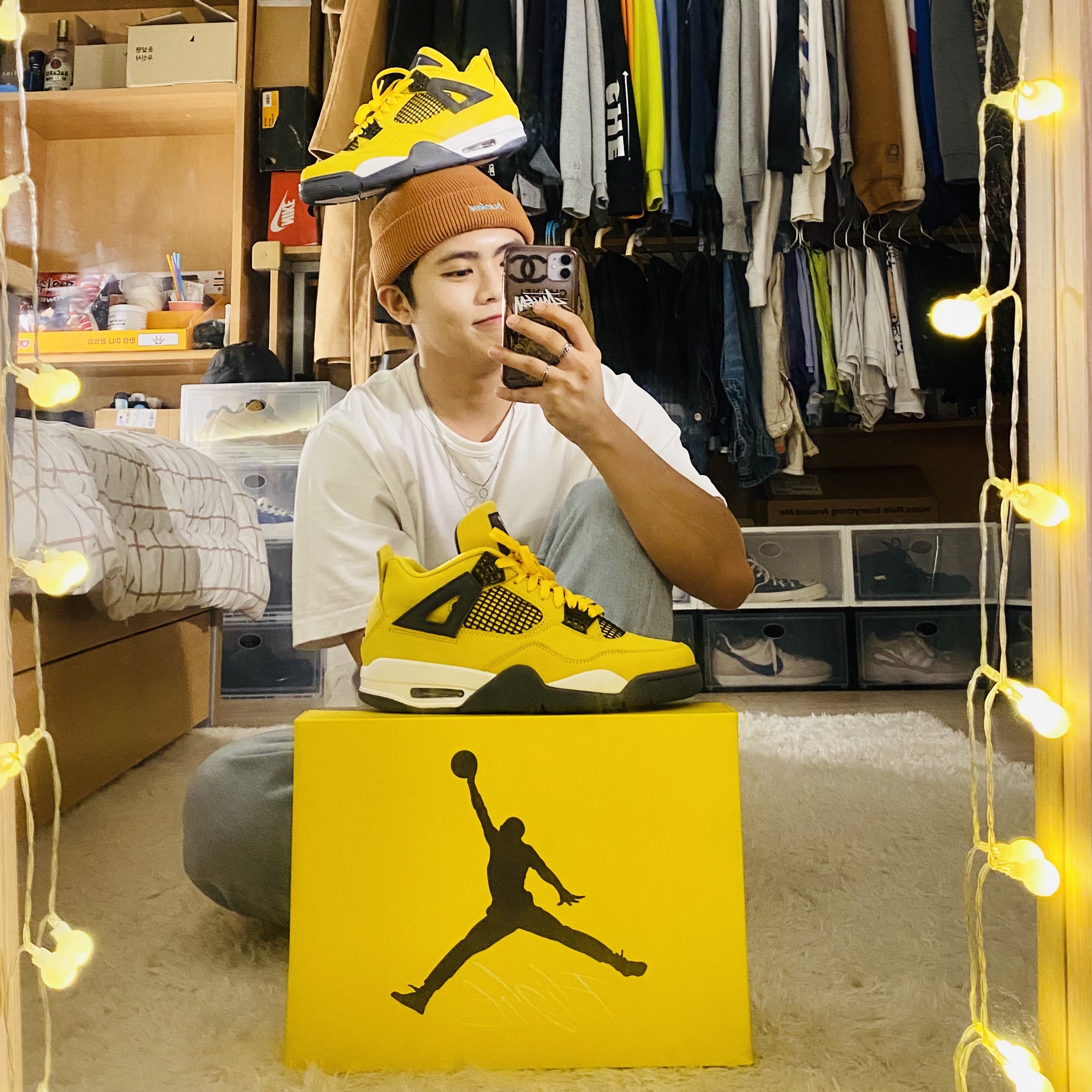 Jordan 4 Retro Tour Yellow 착용 스타일