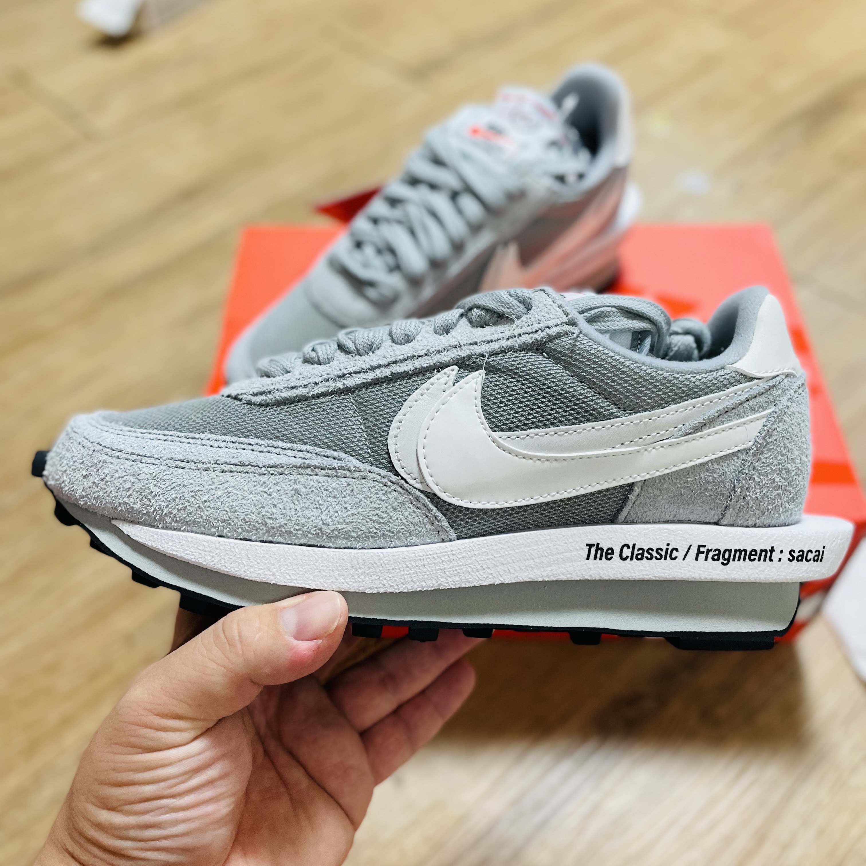 Nike x Sacai x Fragment LDWaffle Light Smoke Grey 착용 스타일 - 1