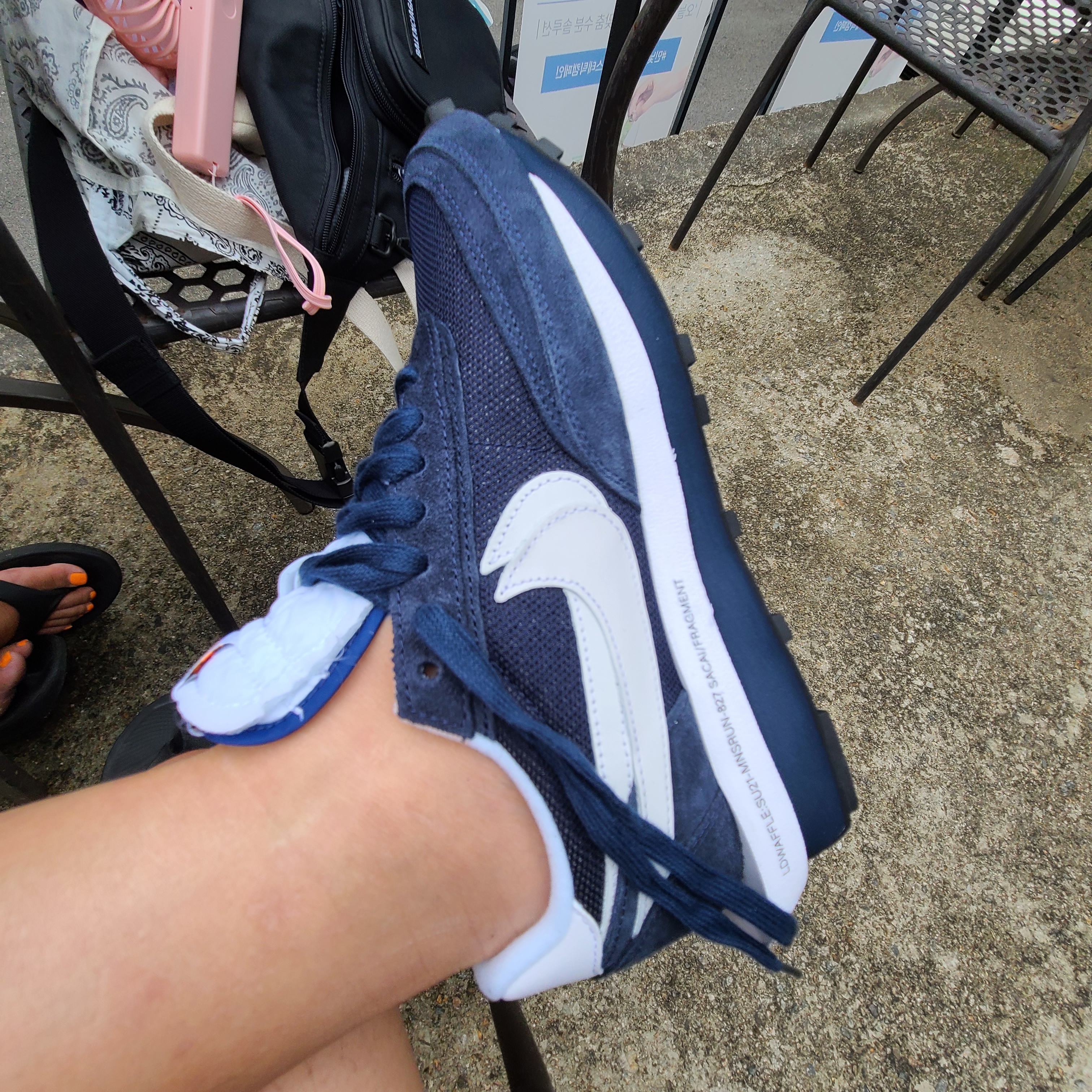 Nike x Sacai x Fragment LDWaffle Blackened Blue 착용 스타일