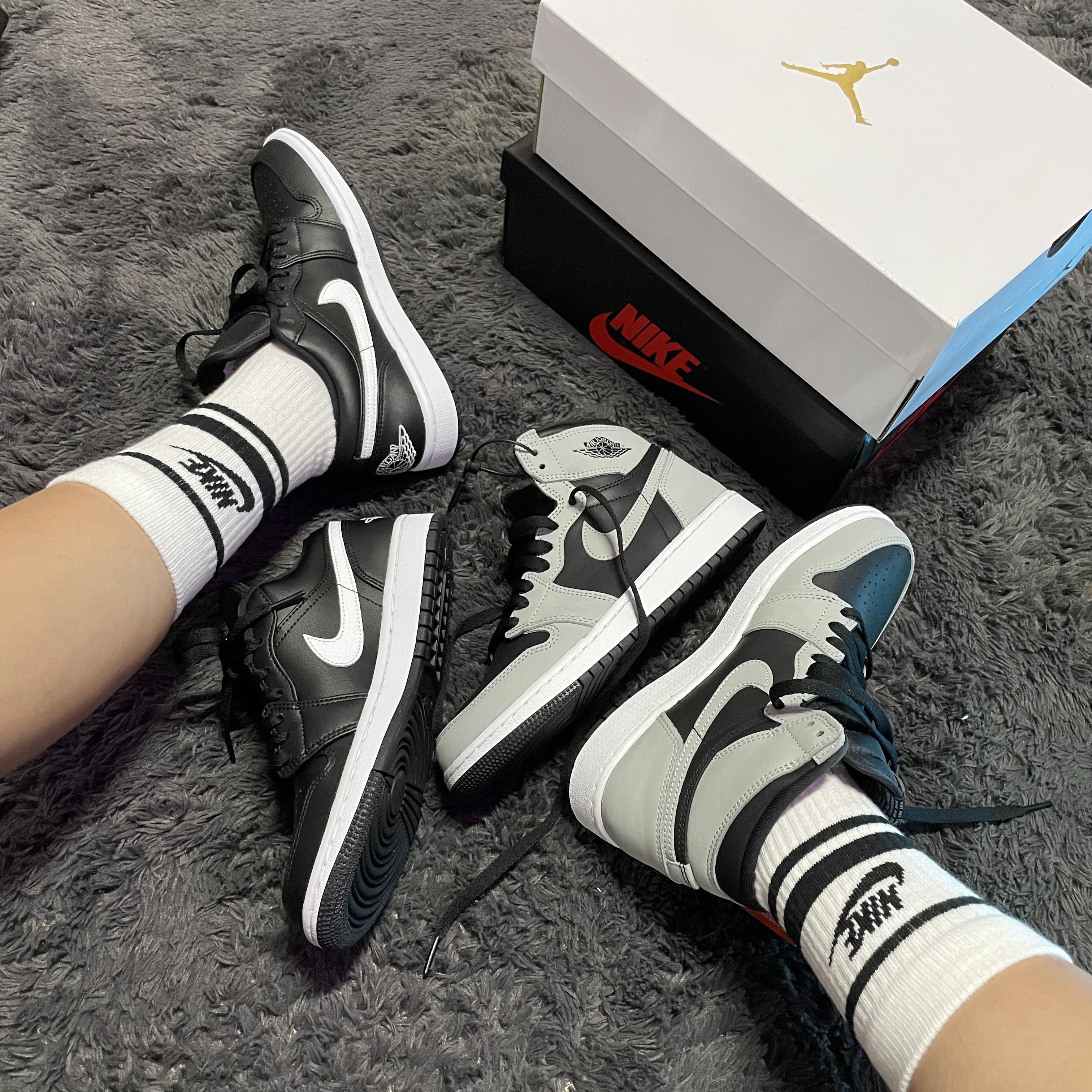 (W) Jordan 1 Low Black White, (GS) Jordan 1 Retro High OG Shadow 2.0 착용 스타일