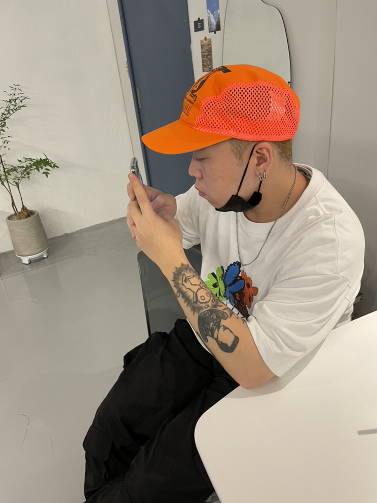 KREAM 프로필 이미지