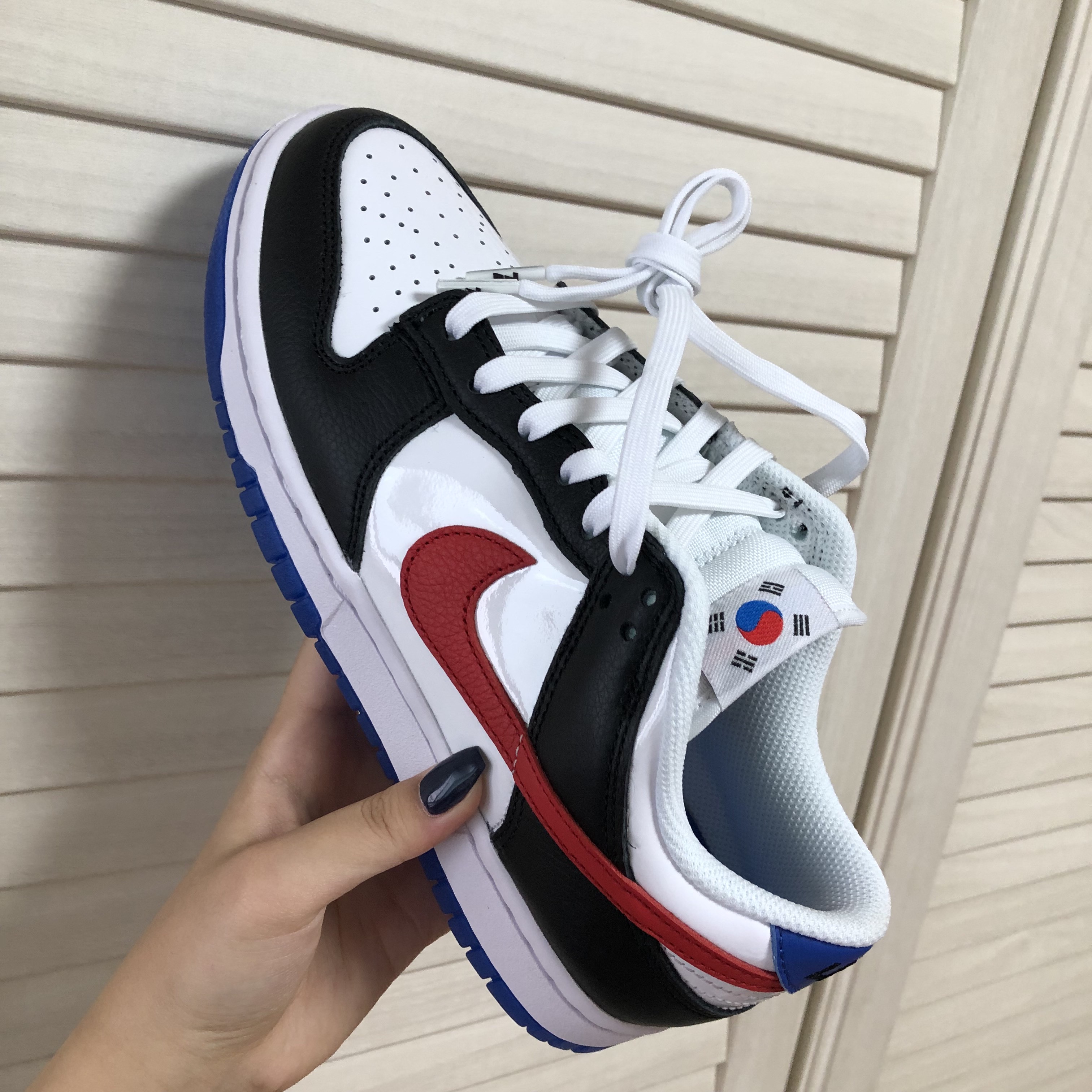 Nike Dunk Low SE Seoul 착용 스타일 - 2