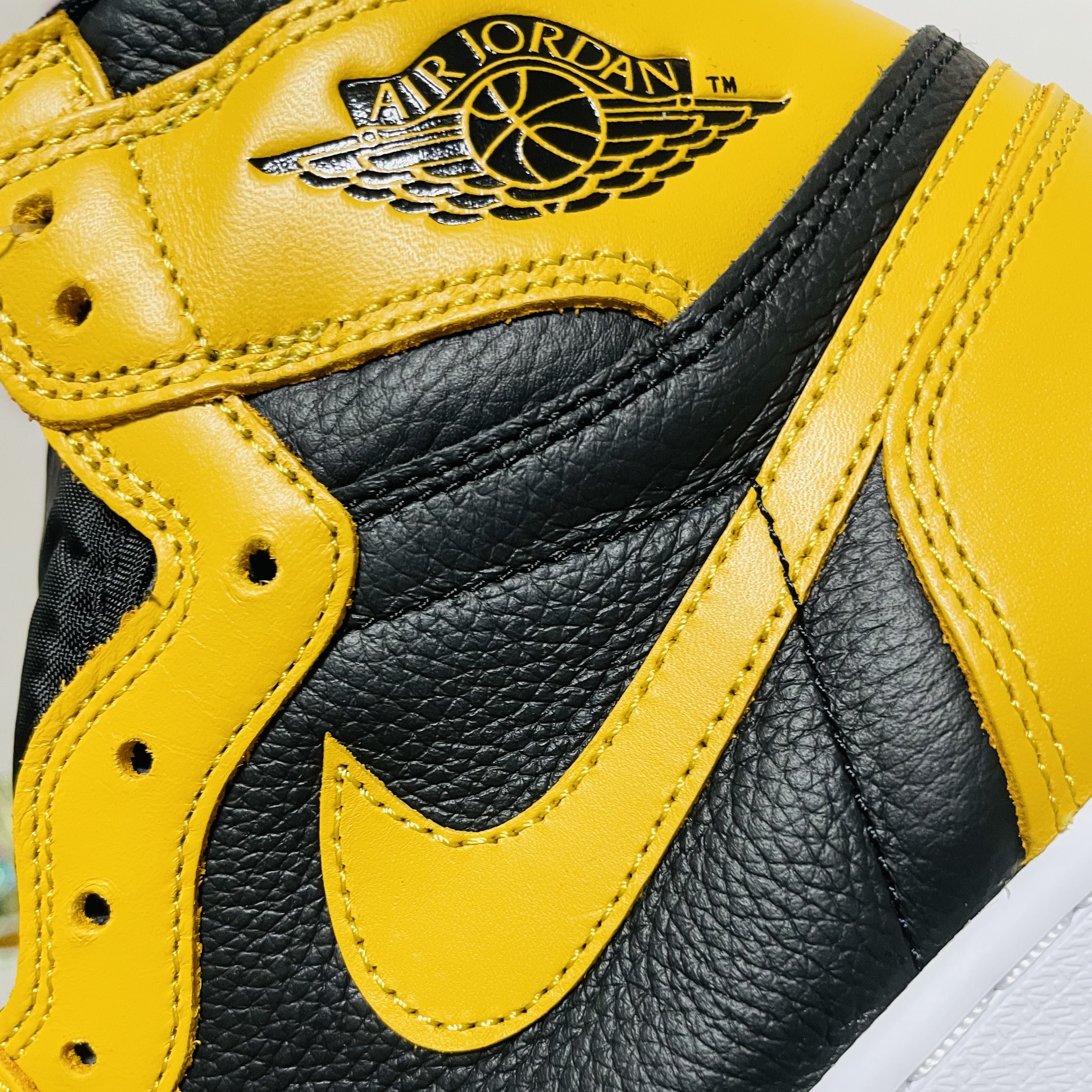 Jordan 1 Retro High OG Pollen 착용 스타일 - 3