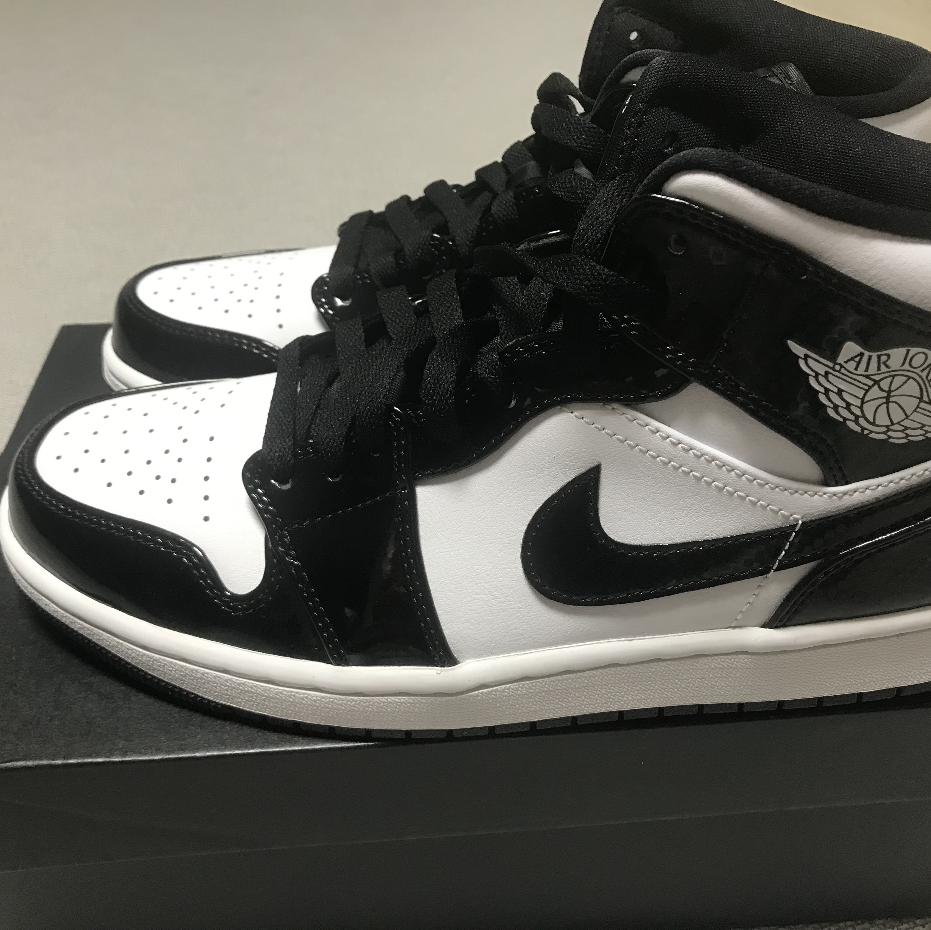 Jordan 1 Mid SE ASW Black 착용 스타일 - 1