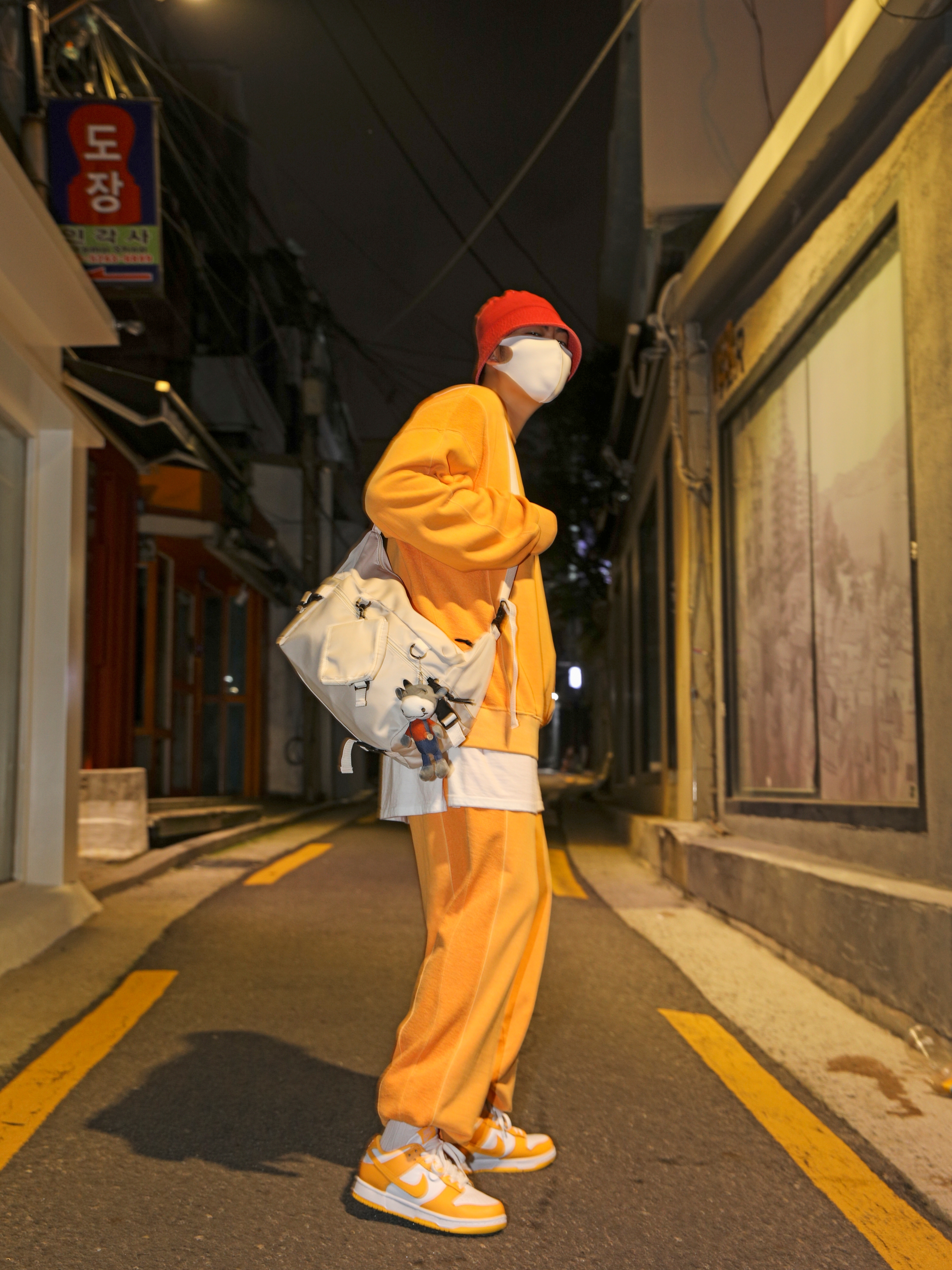 (W) Nike Dunk Low Laser Orange 착용 스타일