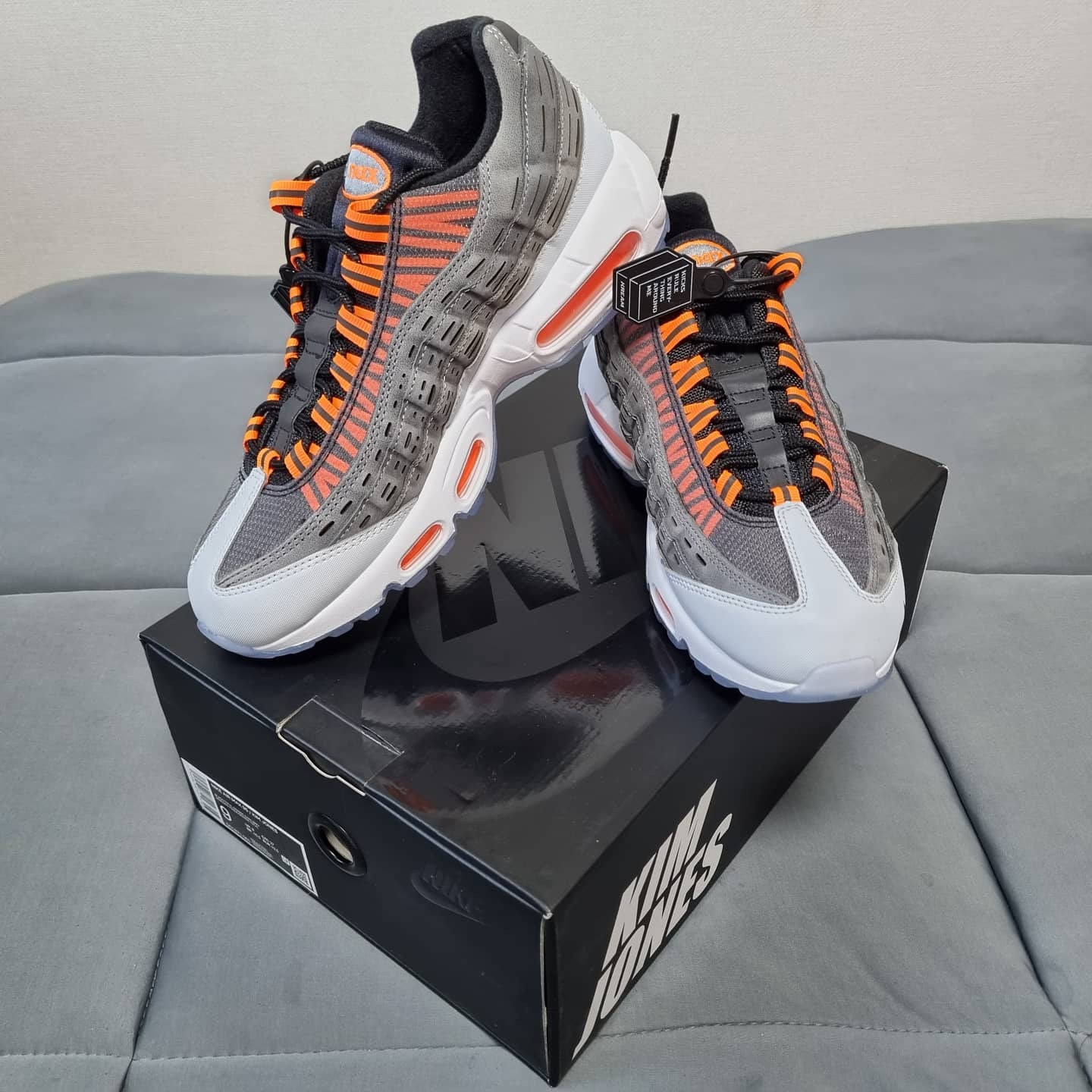 Nike x Kim Jones Air Max 95 Total Orange 착용 스타일 - 2