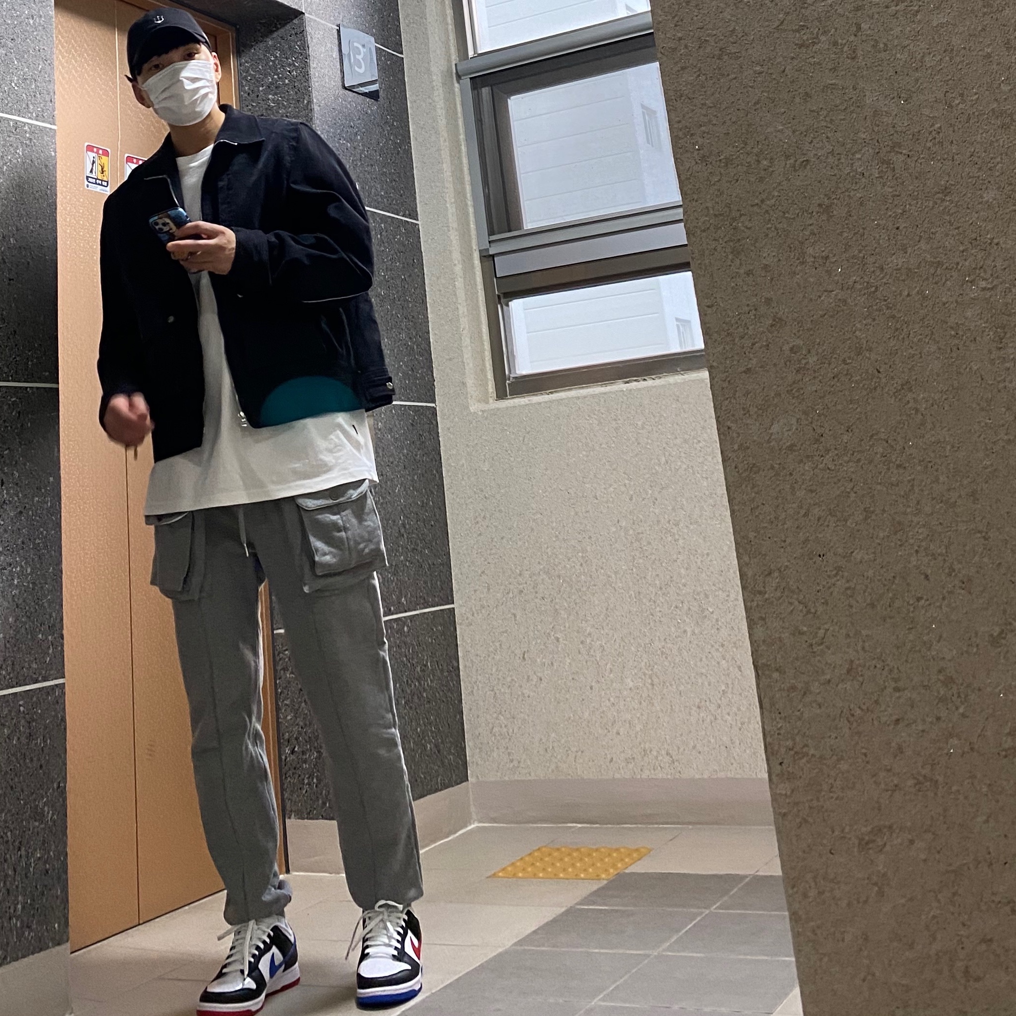 Nike Dunk Low SE Seoul 착용 스타일