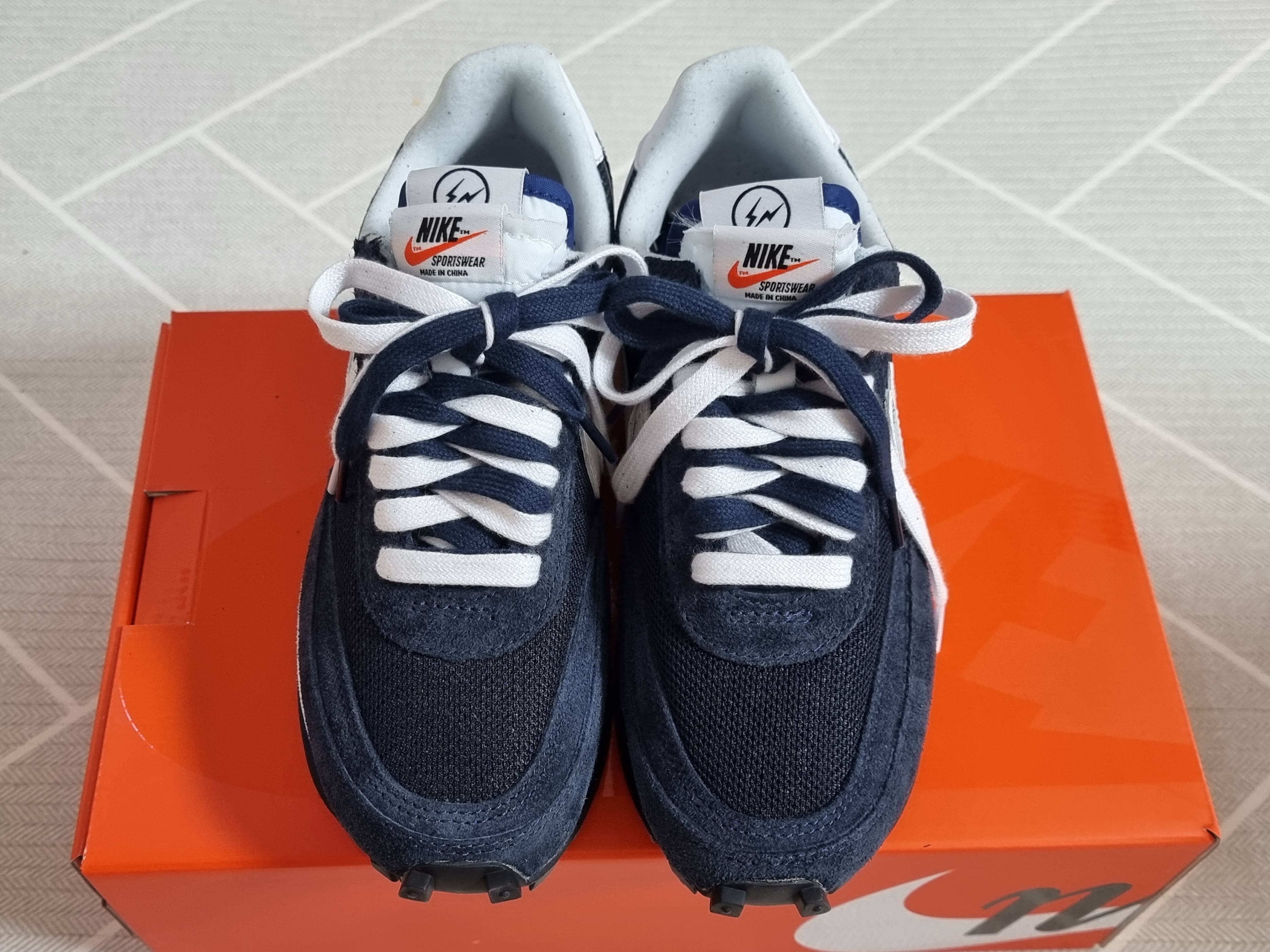 Nike x Sacai x Fragment LDWaffle Blackened Blue 착용 스타일 - 3