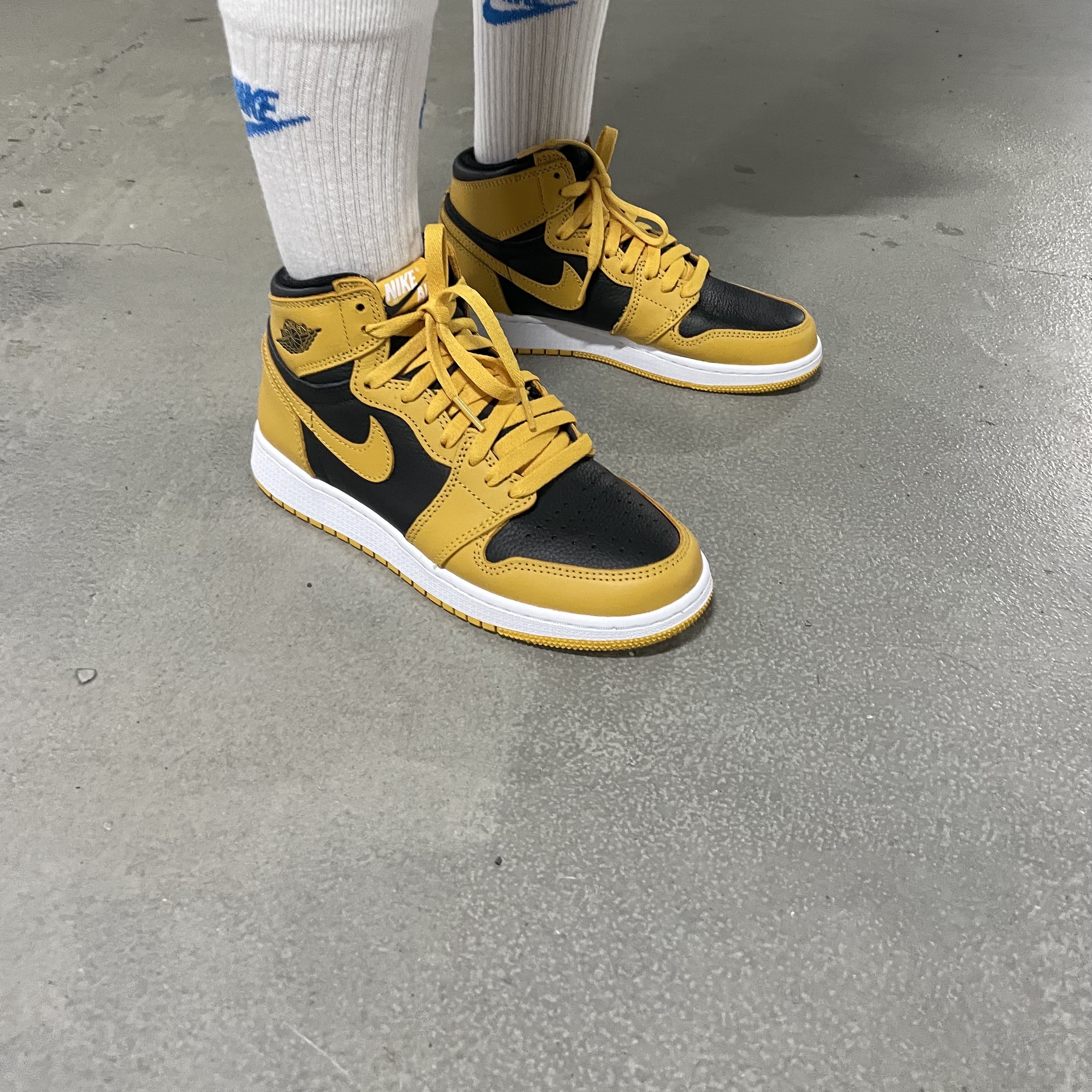 (GS) Jordan 1 Retro High OG Pollen 착용 스타일 - 2