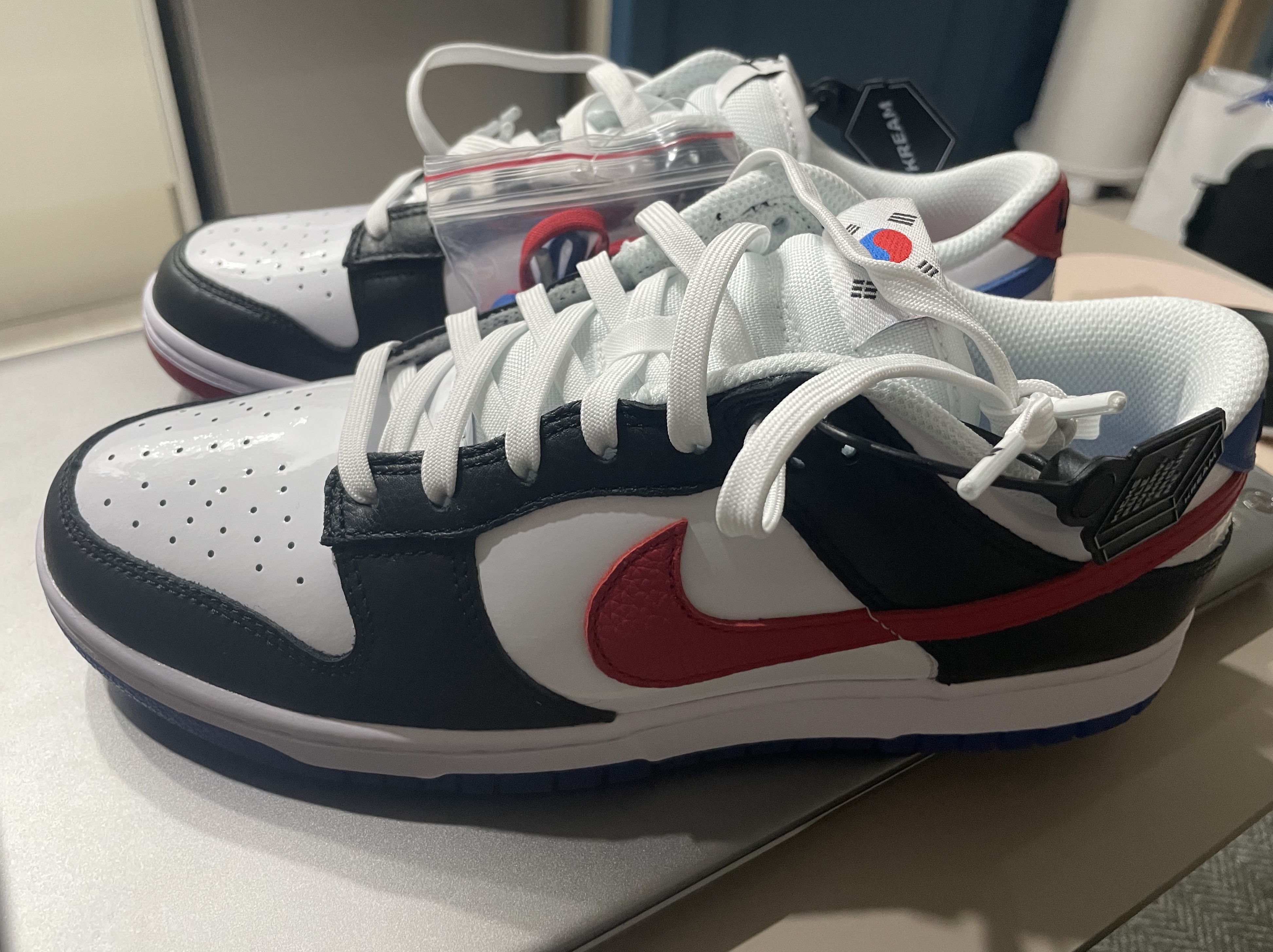 Nike Dunk Low SE Seoul 착용 스타일 - 1