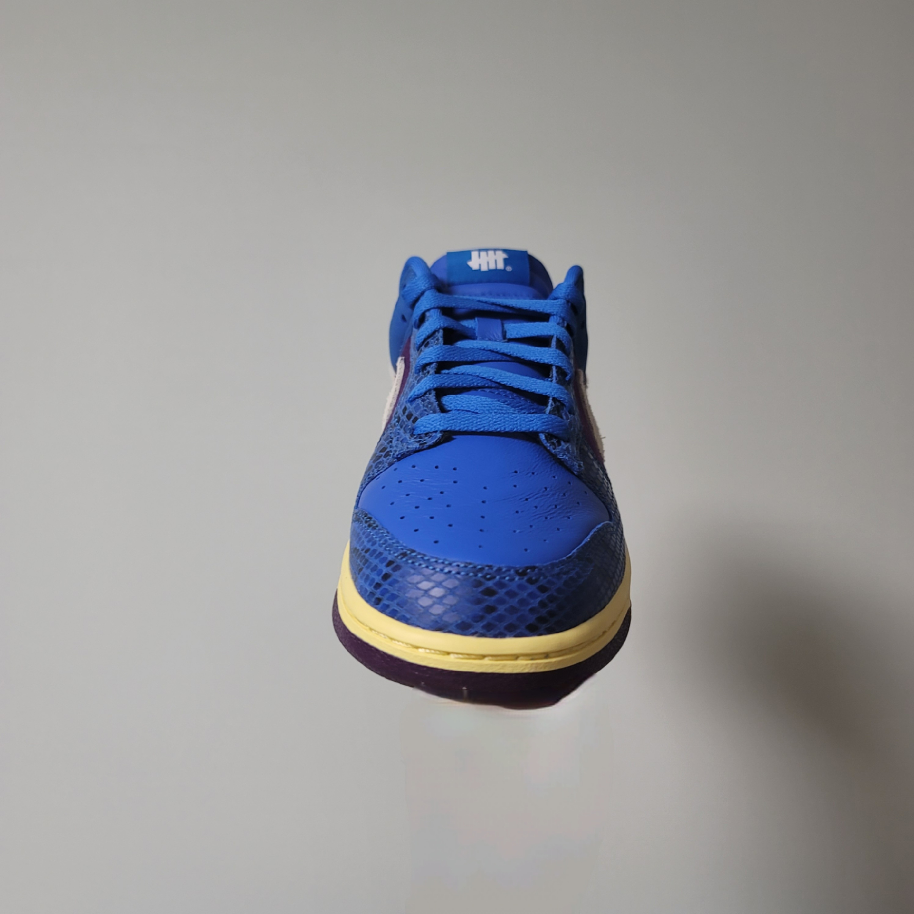 Nike x Undefeated Dunk Low SP 5 On It 착용 스타일 - 4