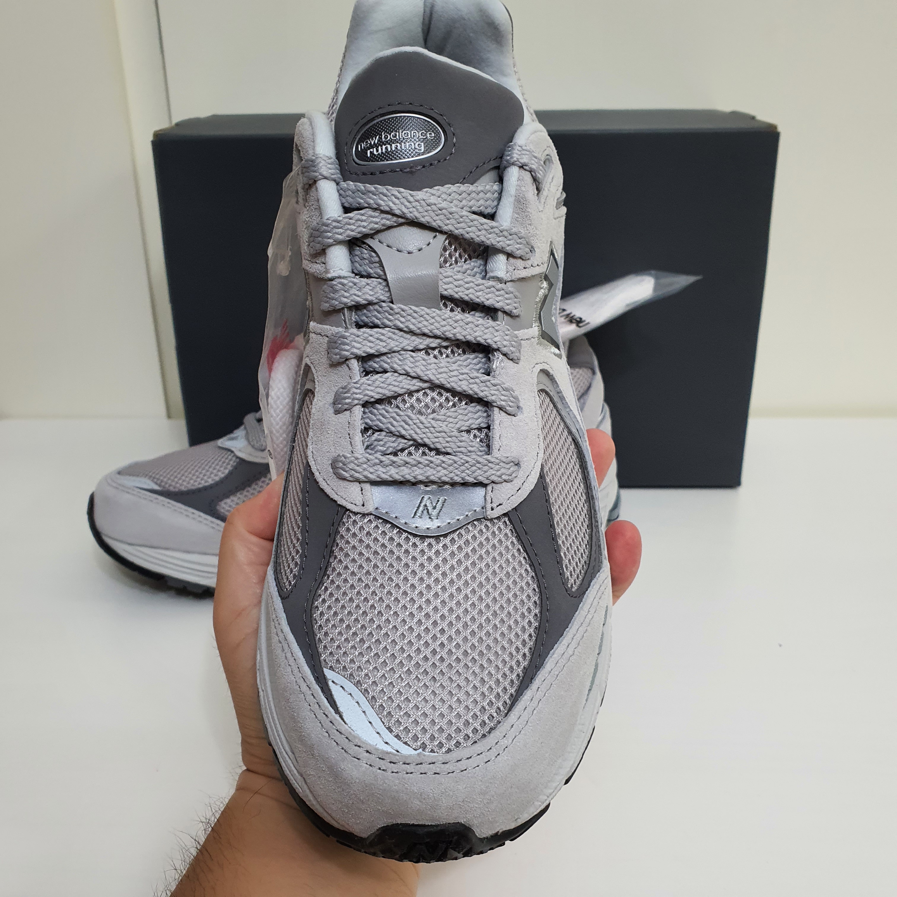 New Balance 2002R T2 Gray 착용 스타일 - 5
