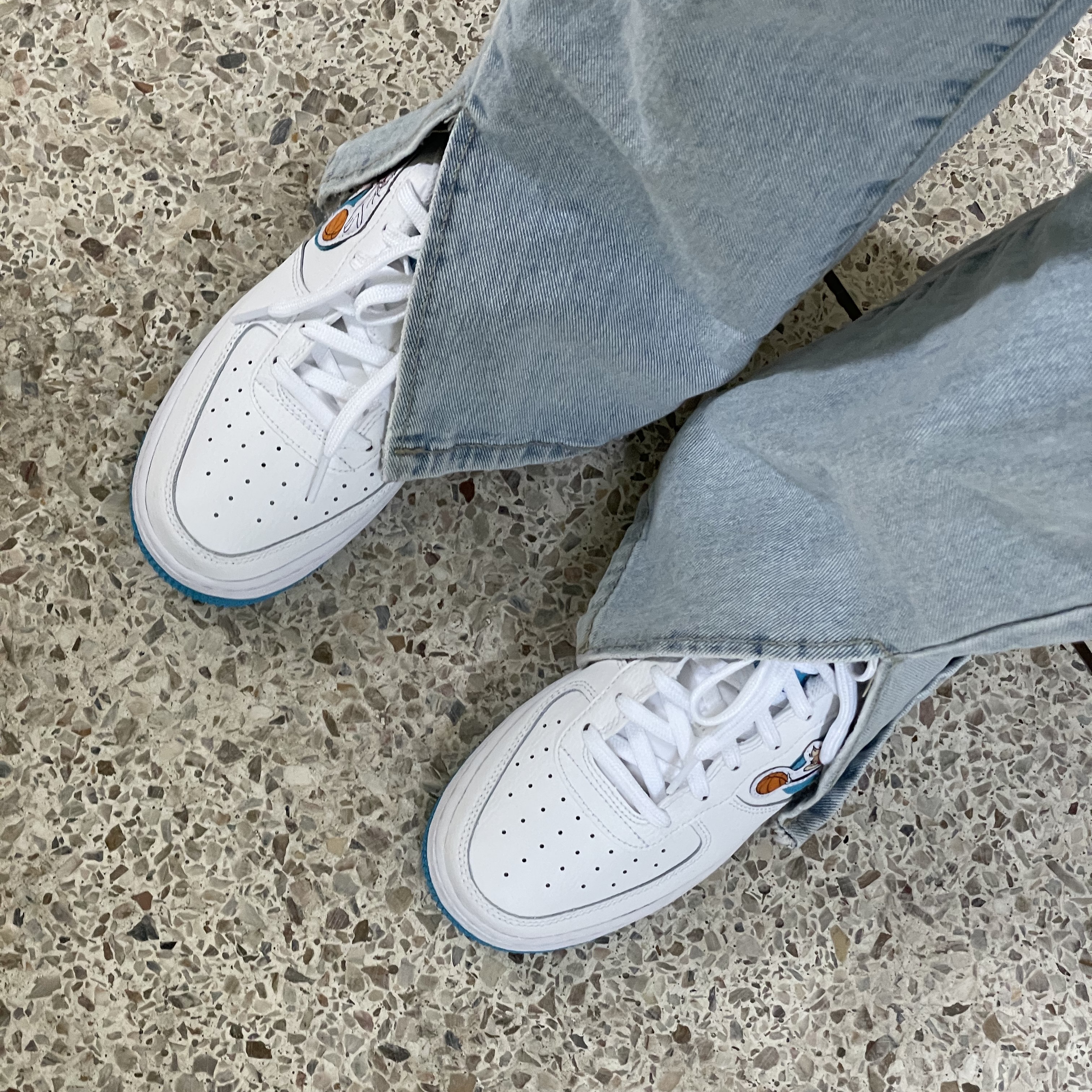 (GS) Nike x Space Jam: A New Legacy Air Force 1 '07 Tune Squad 착용 스타일 - 1
