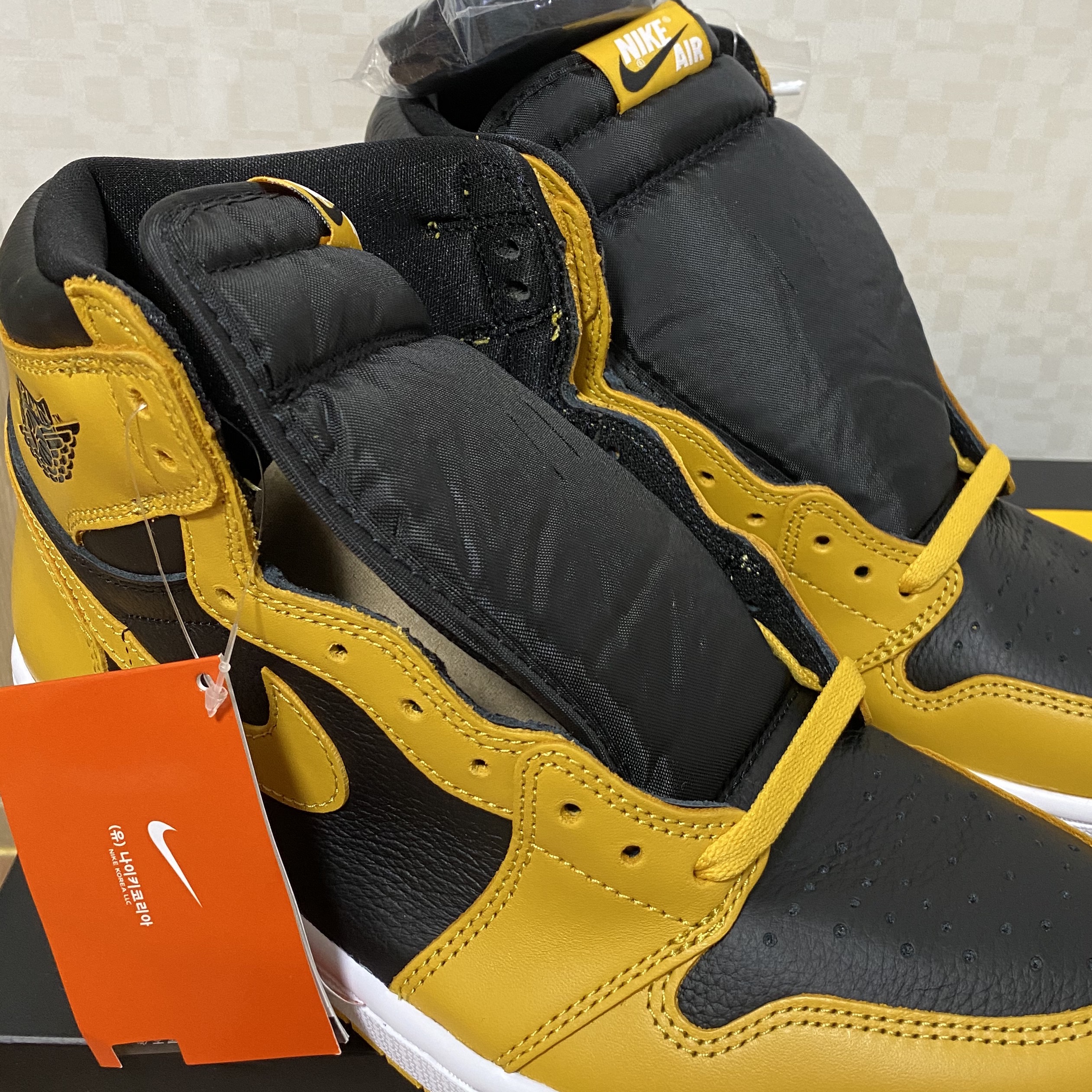 Jordan 1 Retro High OG Pollen 착용 스타일