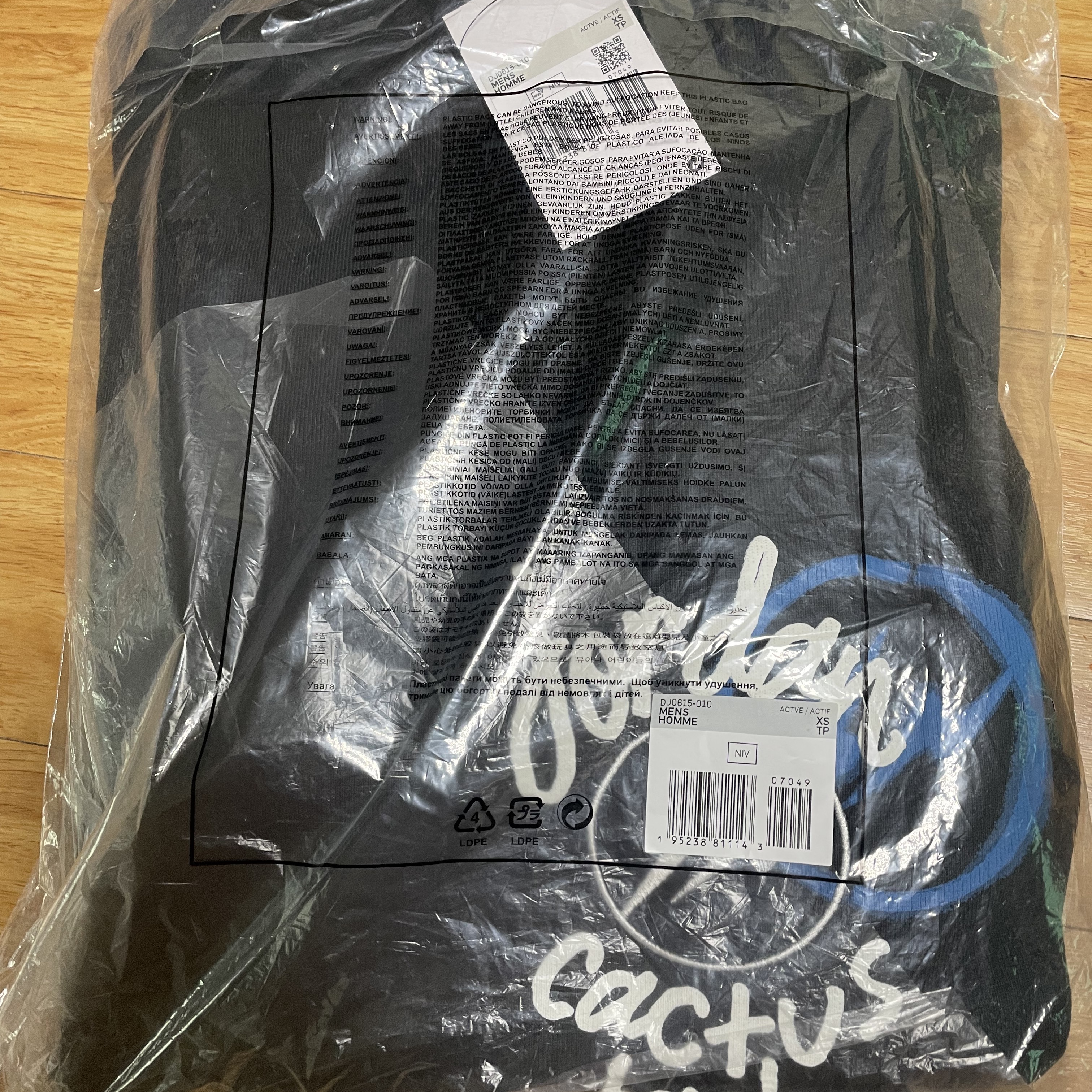 Jordan x Travis Scott x Fragment Hoodie Black (DJ0615-010) 착용 스타일 - 1