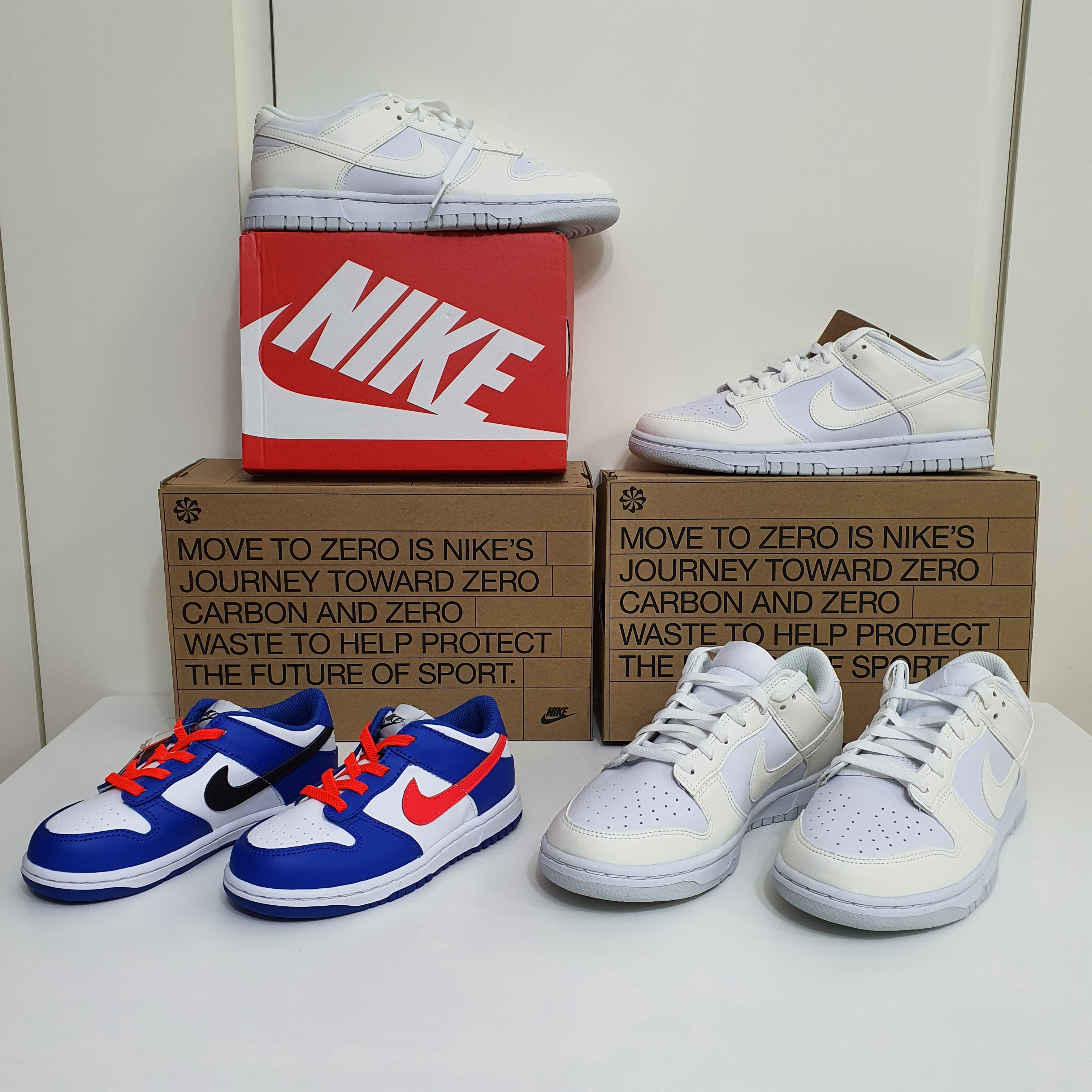 (W) Nike Dunk Low Next Nature Sail, (TD) Nike Dunk Low Bright Crimson Game Royal 착용 스타일 - 1