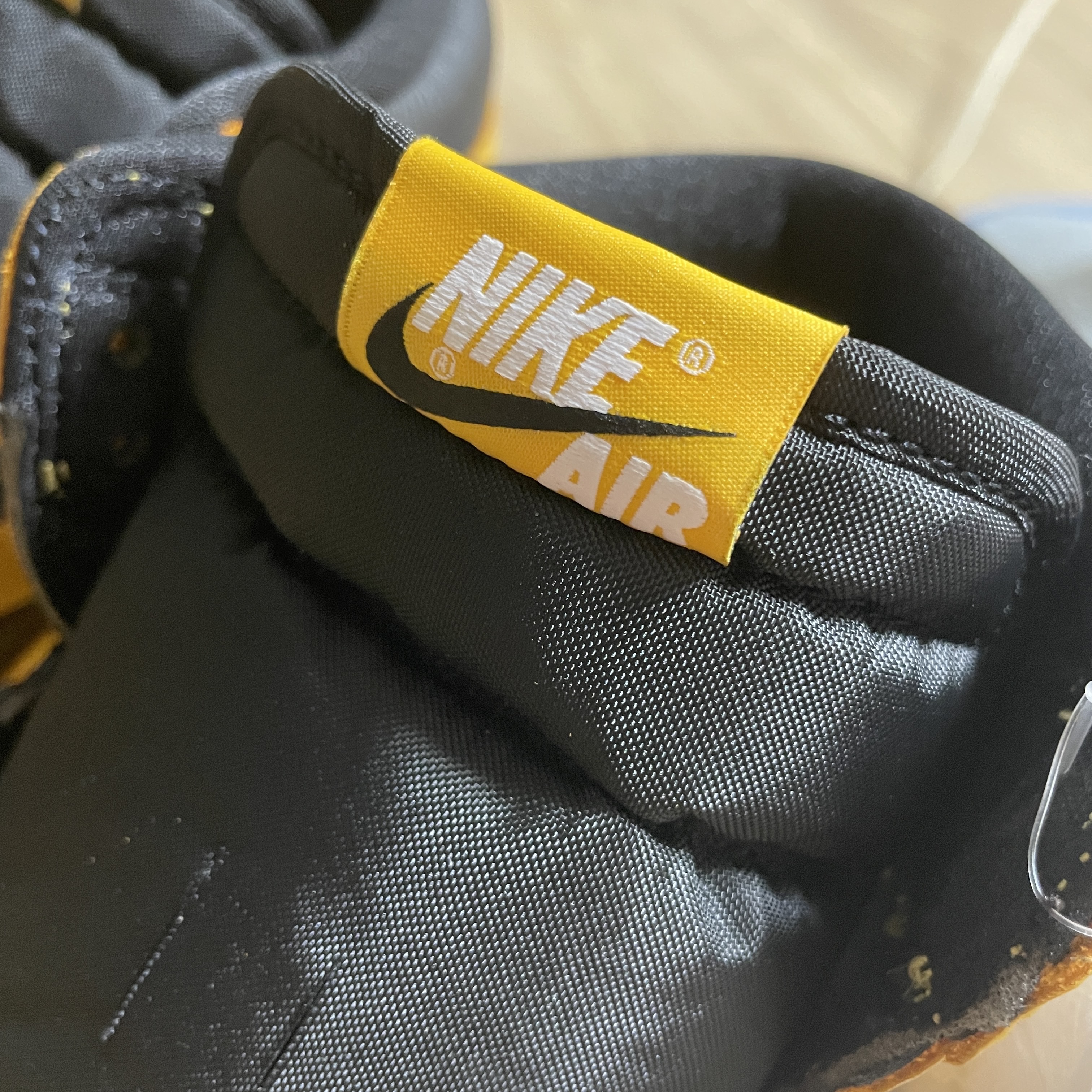 Jordan 1 Retro High OG Pollen 착용 스타일 - 4