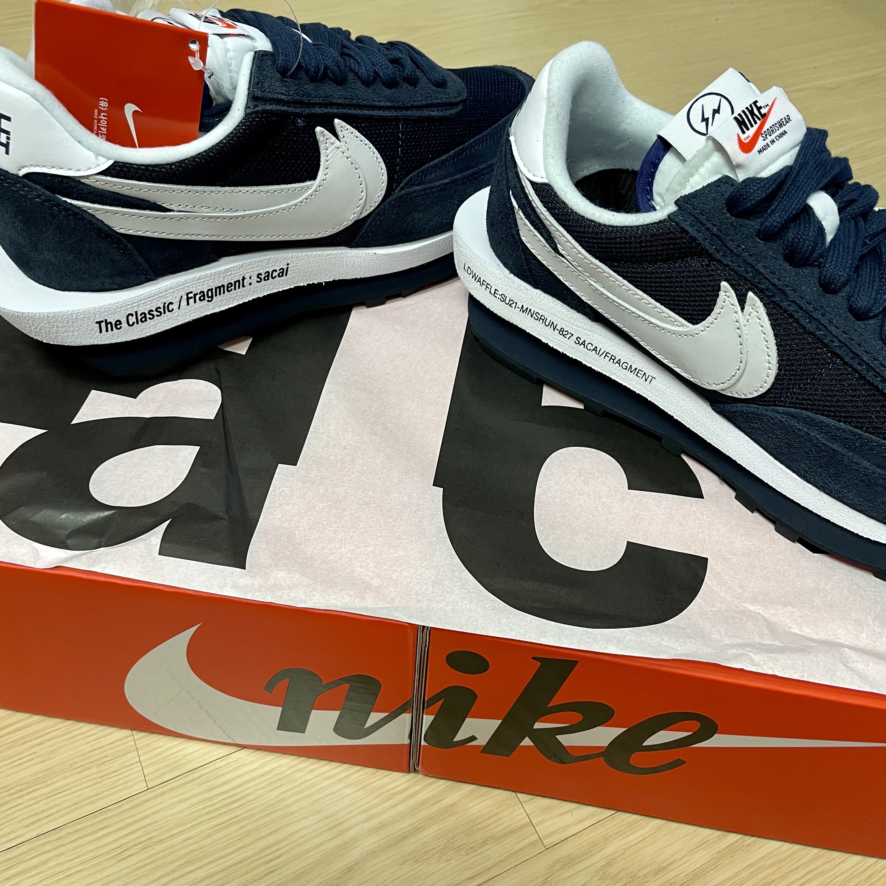 Nike x Sacai x Fragment LDWaffle Blackened Blue 착용 스타일 - 2