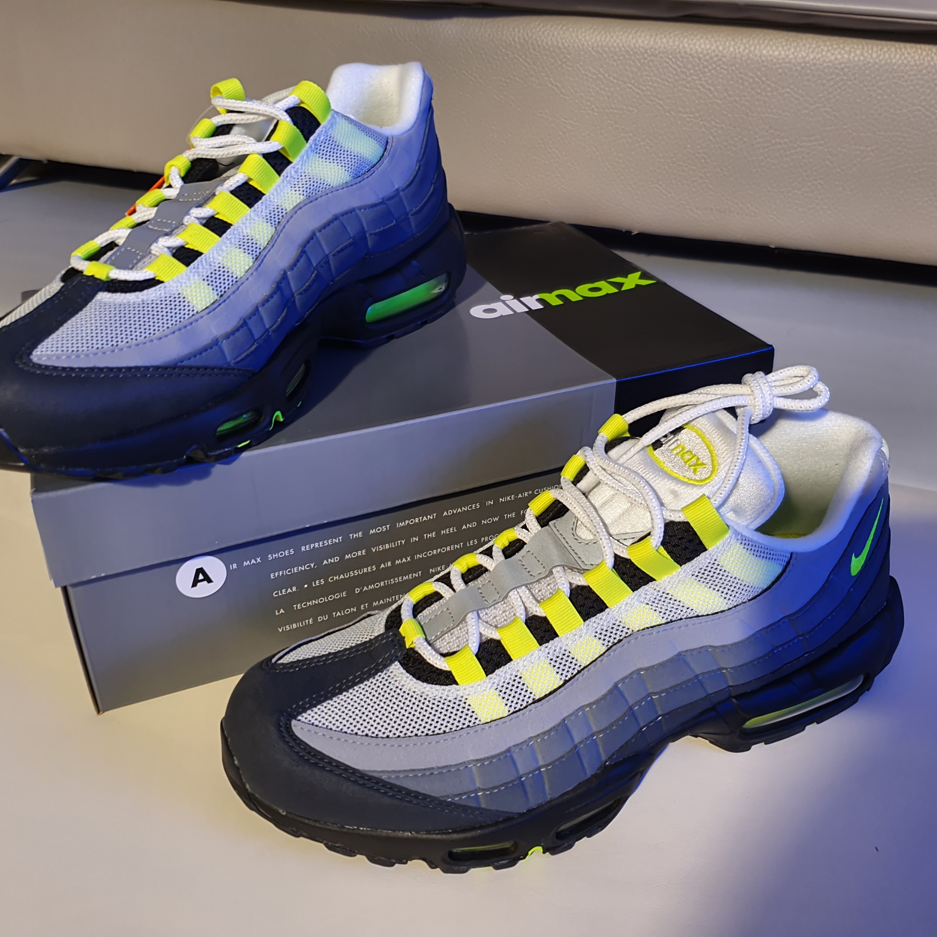 Nike Air Max 95 OG Neon Yellow 2020 착용 스타일
