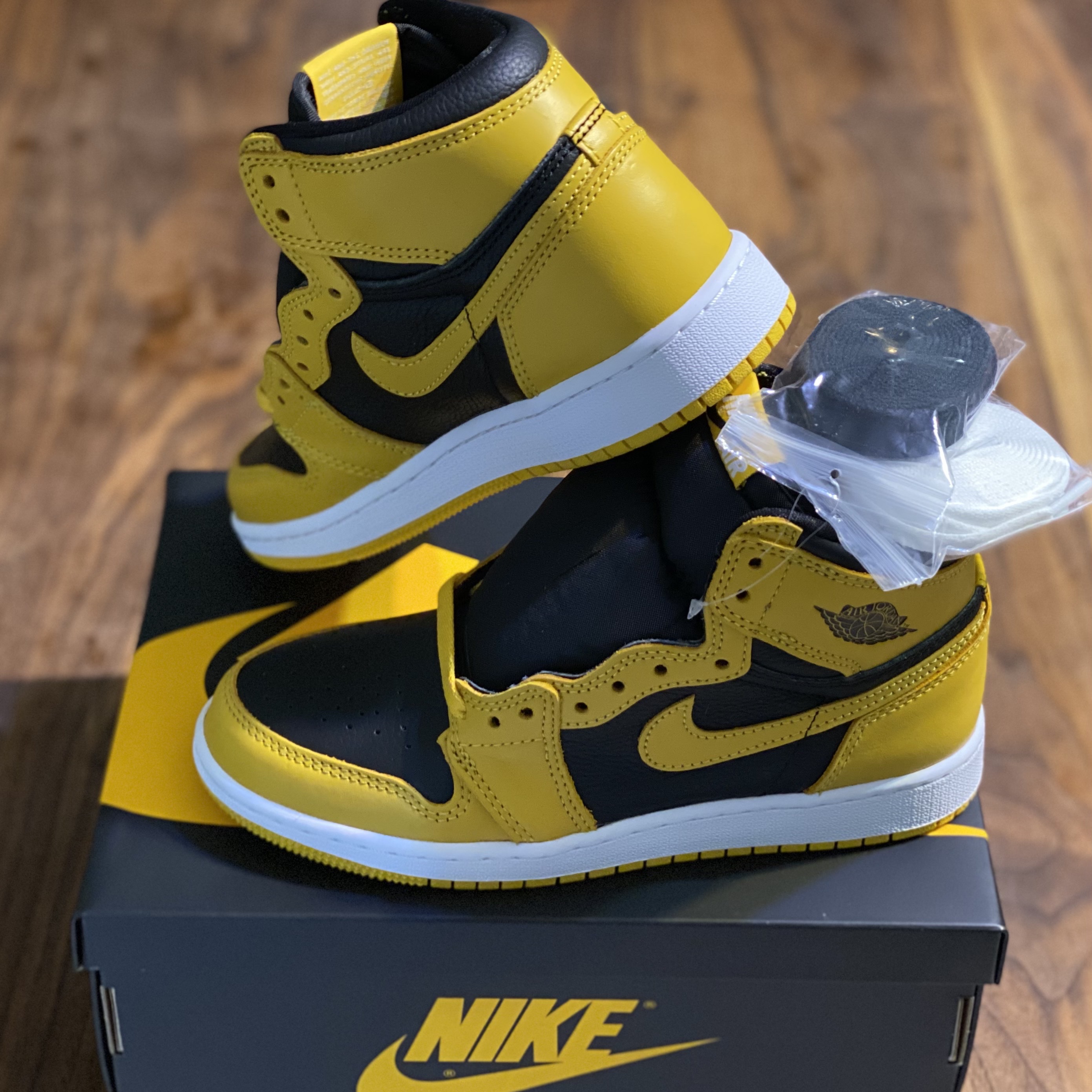 (GS) Jordan 1 Retro High OG Pollen 착용 스타일