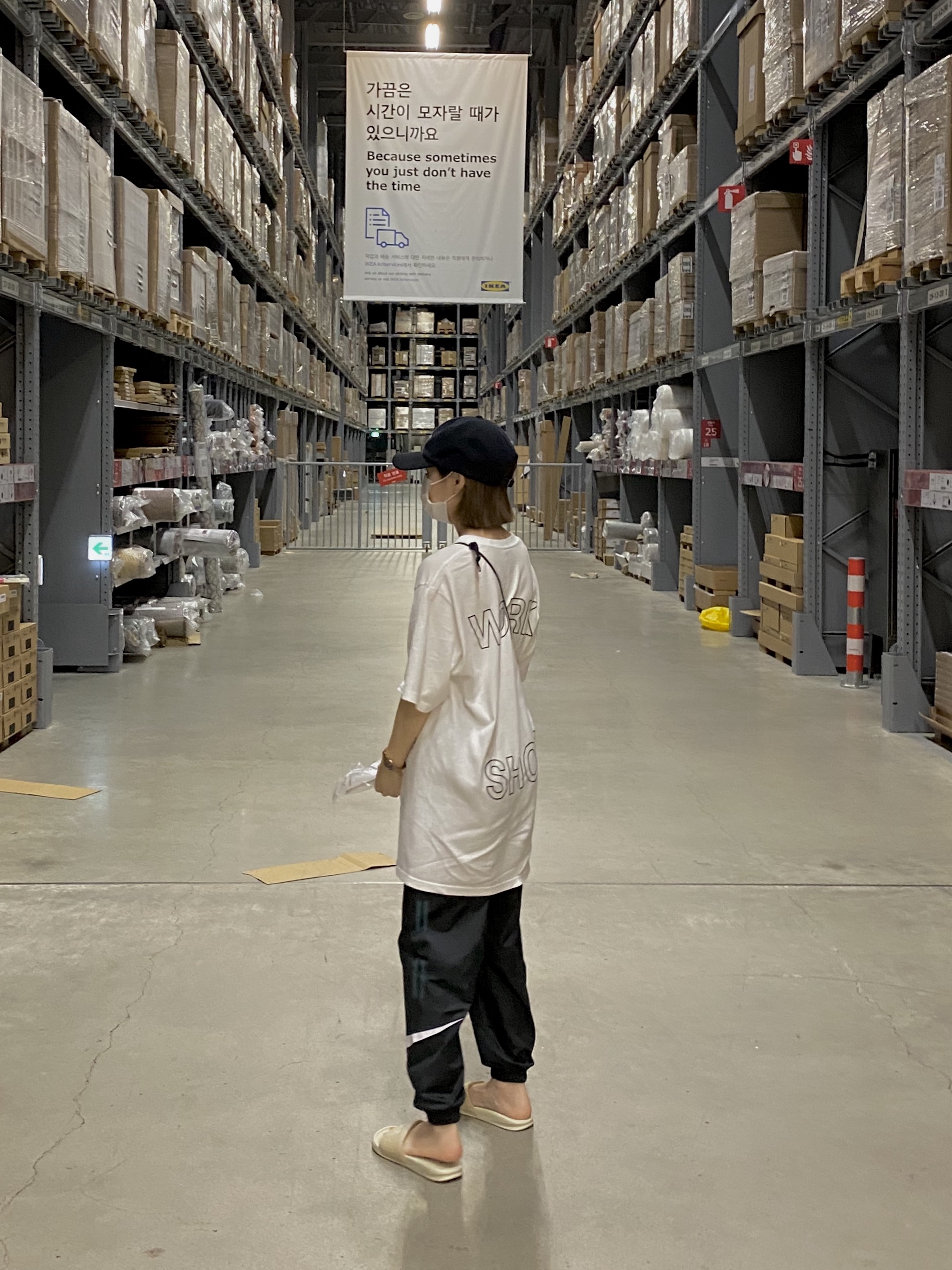 Stussy x Our Legacy Work Shop T-Shirt White, Supreme Classic Logo 6-Panel Black - 21SS 착용 스타일 - 1