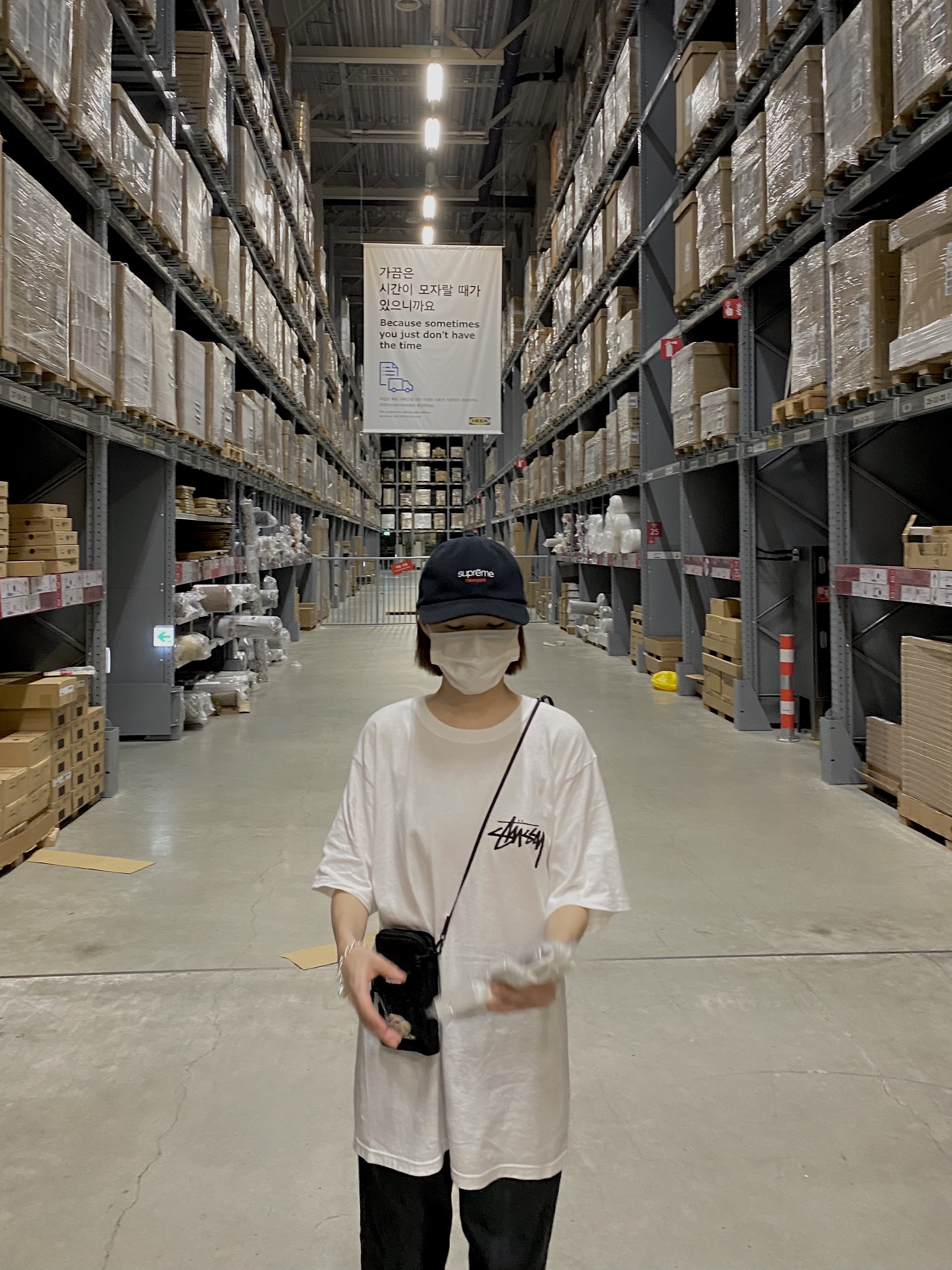 Stussy x Our Legacy Work Shop T-Shirt White, Supreme Classic Logo 6-Panel Black - 21SS 착용 스타일 - 3