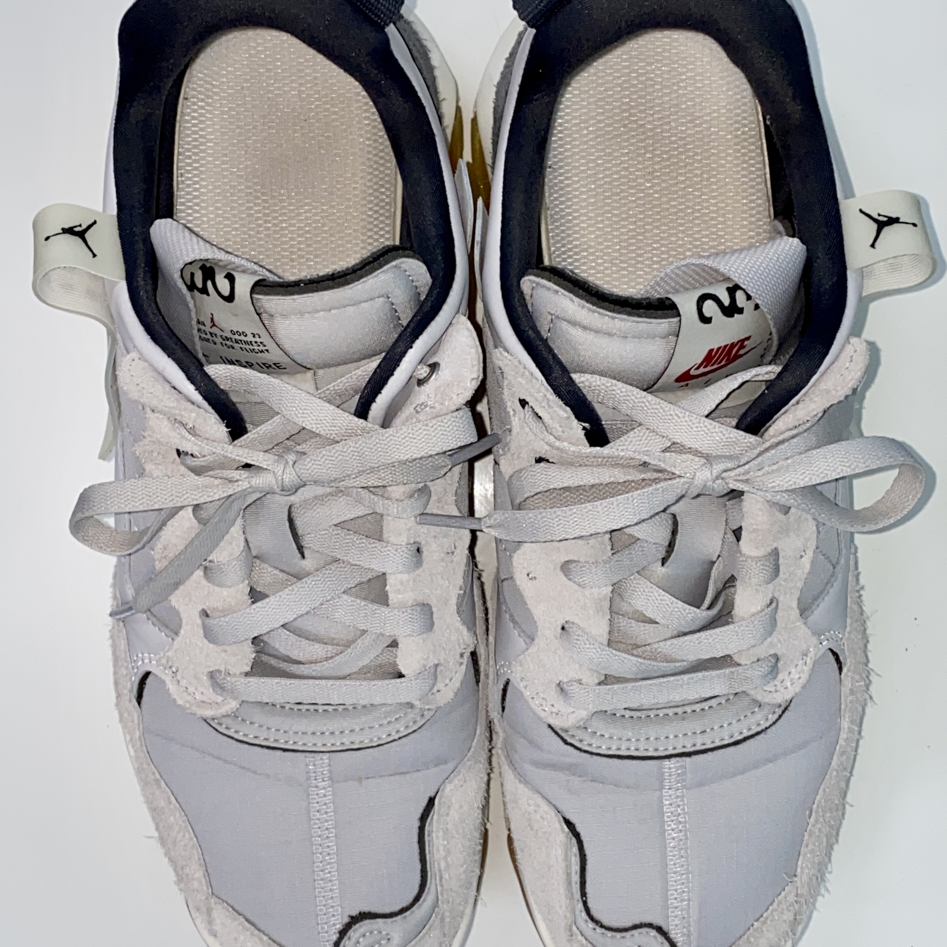Jordan MA2 Vast Grey 착용 스타일 - 3