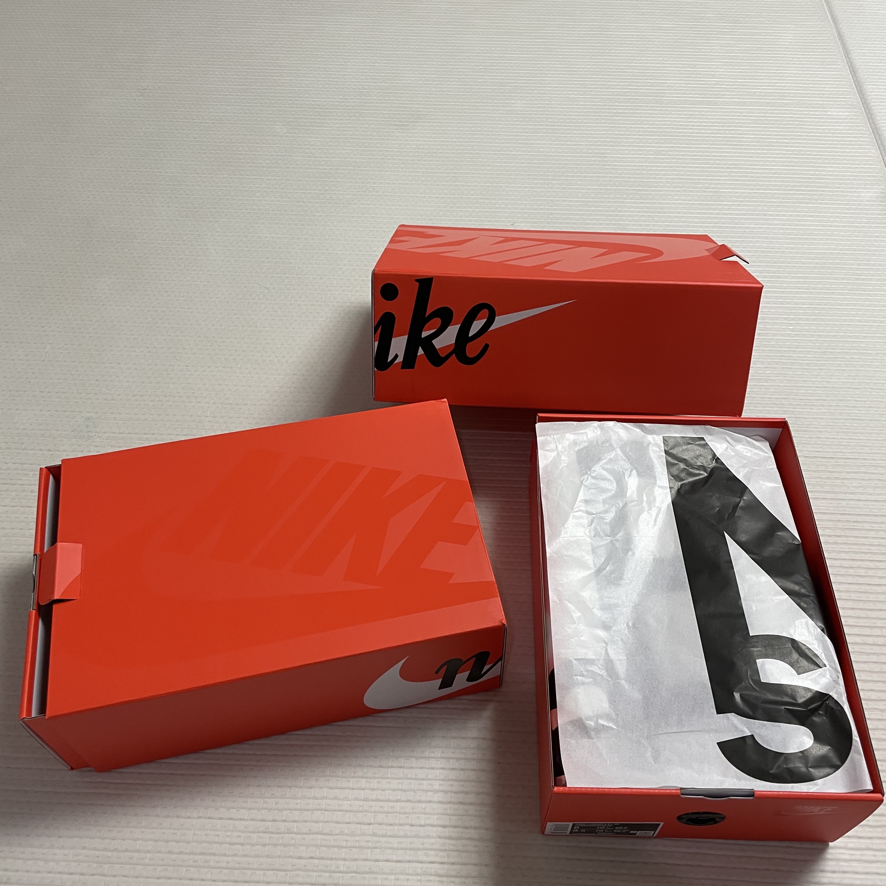 Nike x Sacai x Fragment LDWaffle Light Smoke Grey, Nike x Sacai x Fragment LDWaffle Blackened Blue 착용 스타일