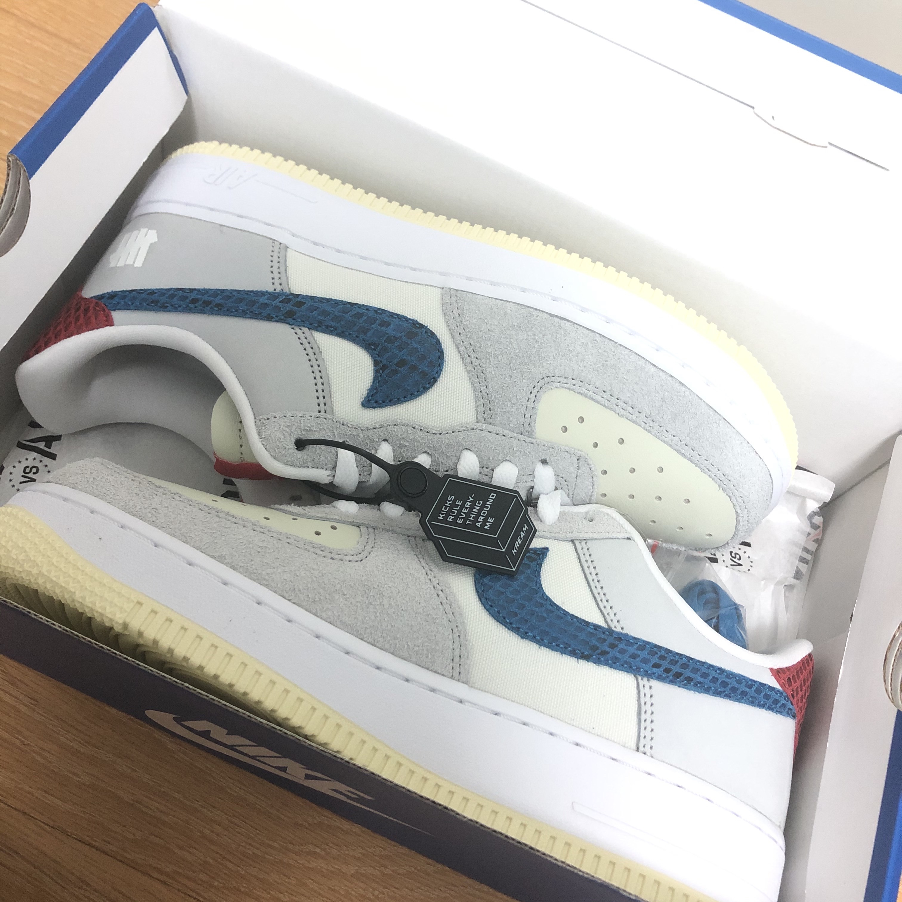 Nike x Undefeated Air Force 1 Low SP 5 On It 착용 스타일