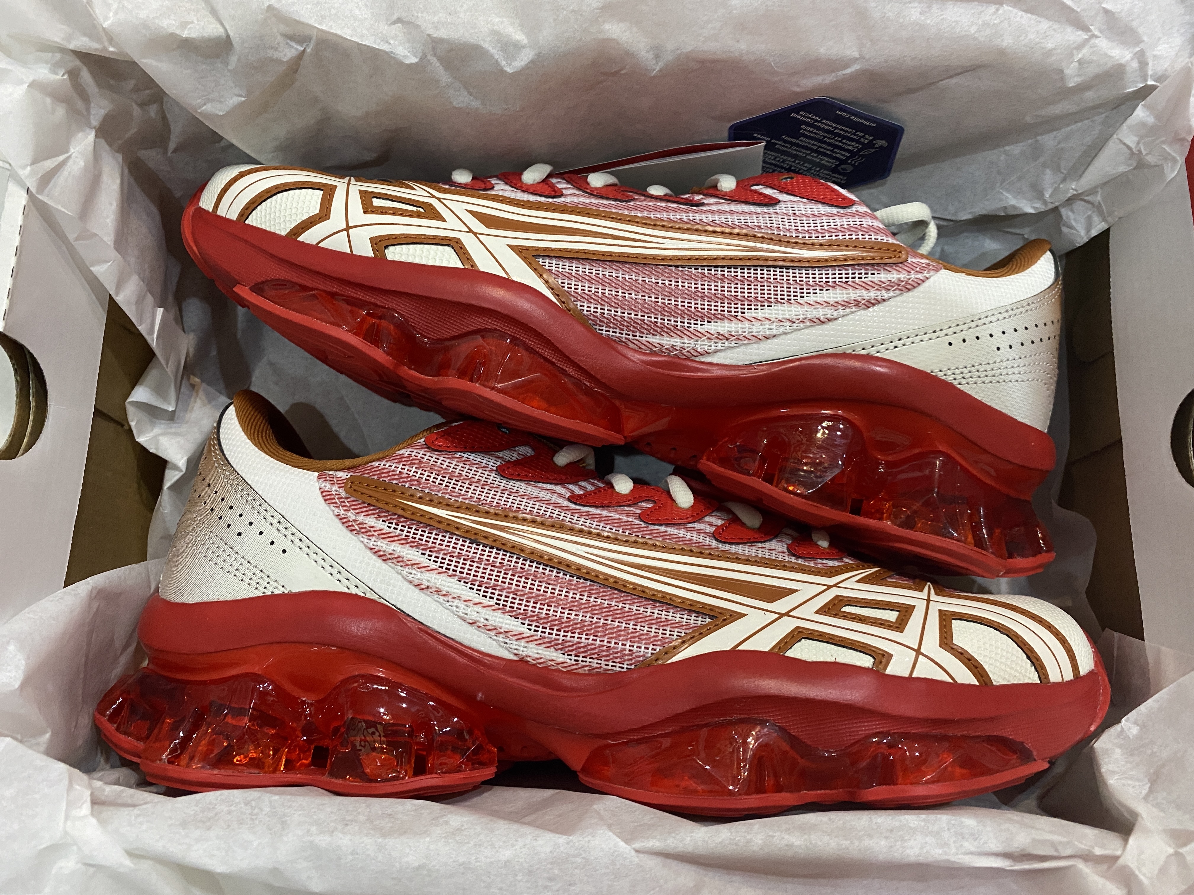 Asics x Kiko Kostadinov Gel-Quantum Levitrack Candy Apple Red 착용 스타일